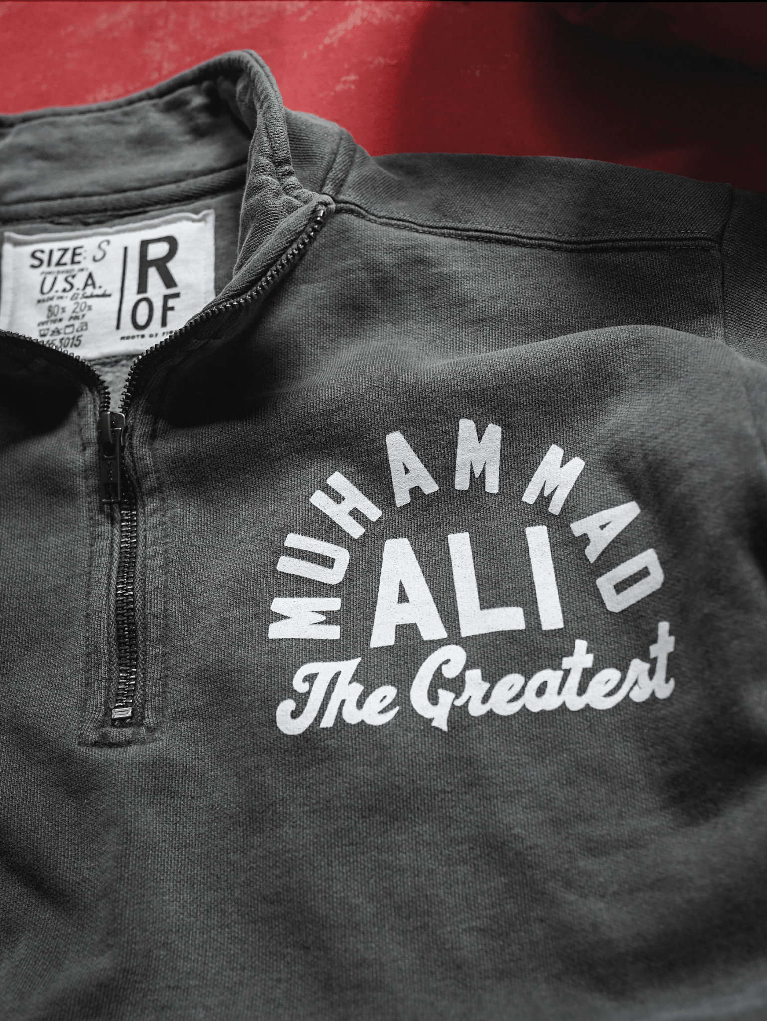 Ali The Greatest Charcoal Quarter-Zip Sweatshirt - Roots of Fight Canada