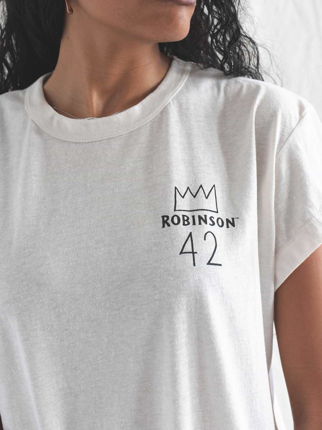 Jackie Robinson Vintage 42 Women's White Tee - Roots of Fight Canada