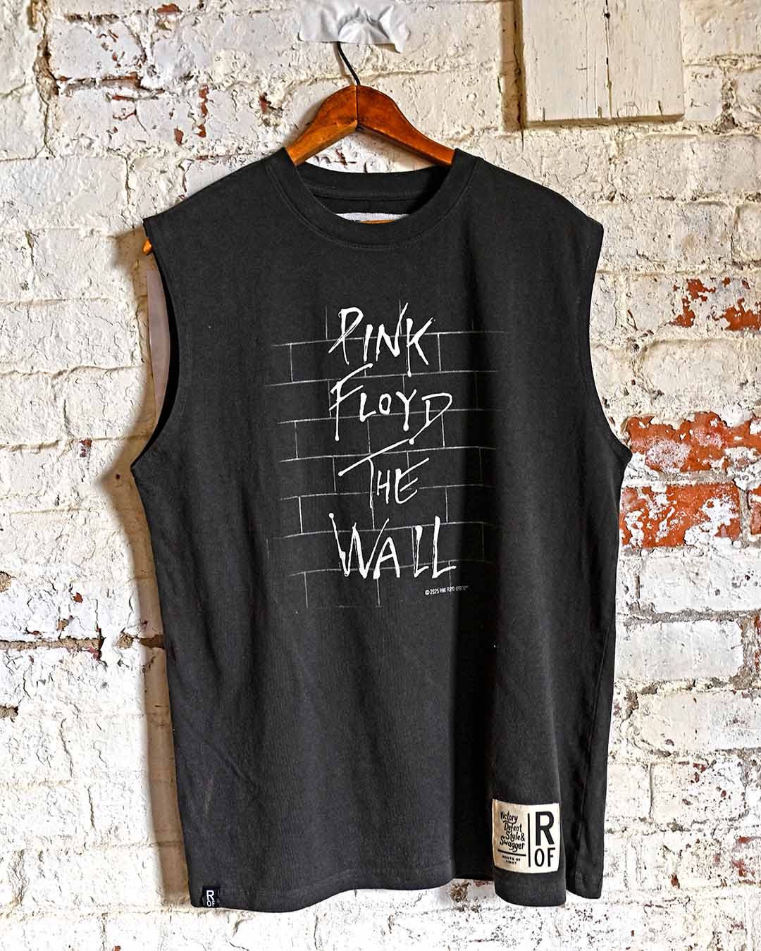 Pink Floyd The Wall Black Muscle Tee - Roots of Fight Canada