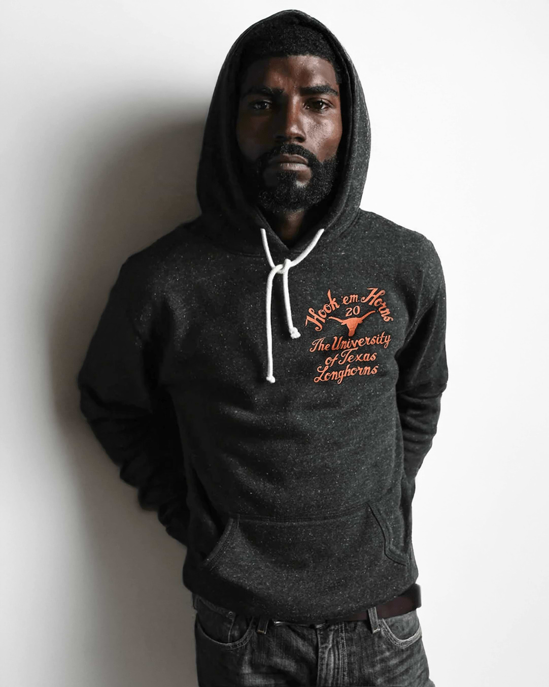 UT - Earl Campbell Tyler Rose Black PO Hoody - Roots of Fight Canada