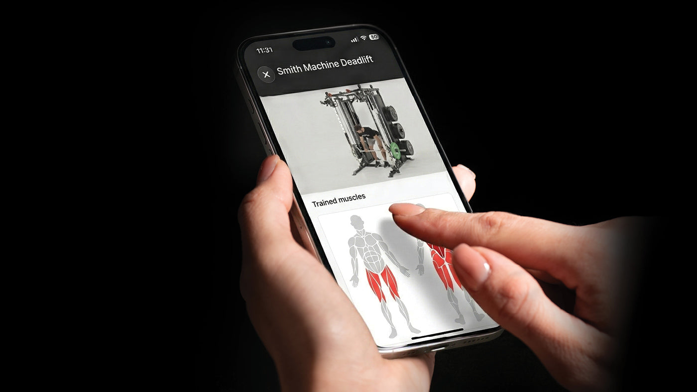 Atletica Training App auf Handy Display - Muskelgruppen