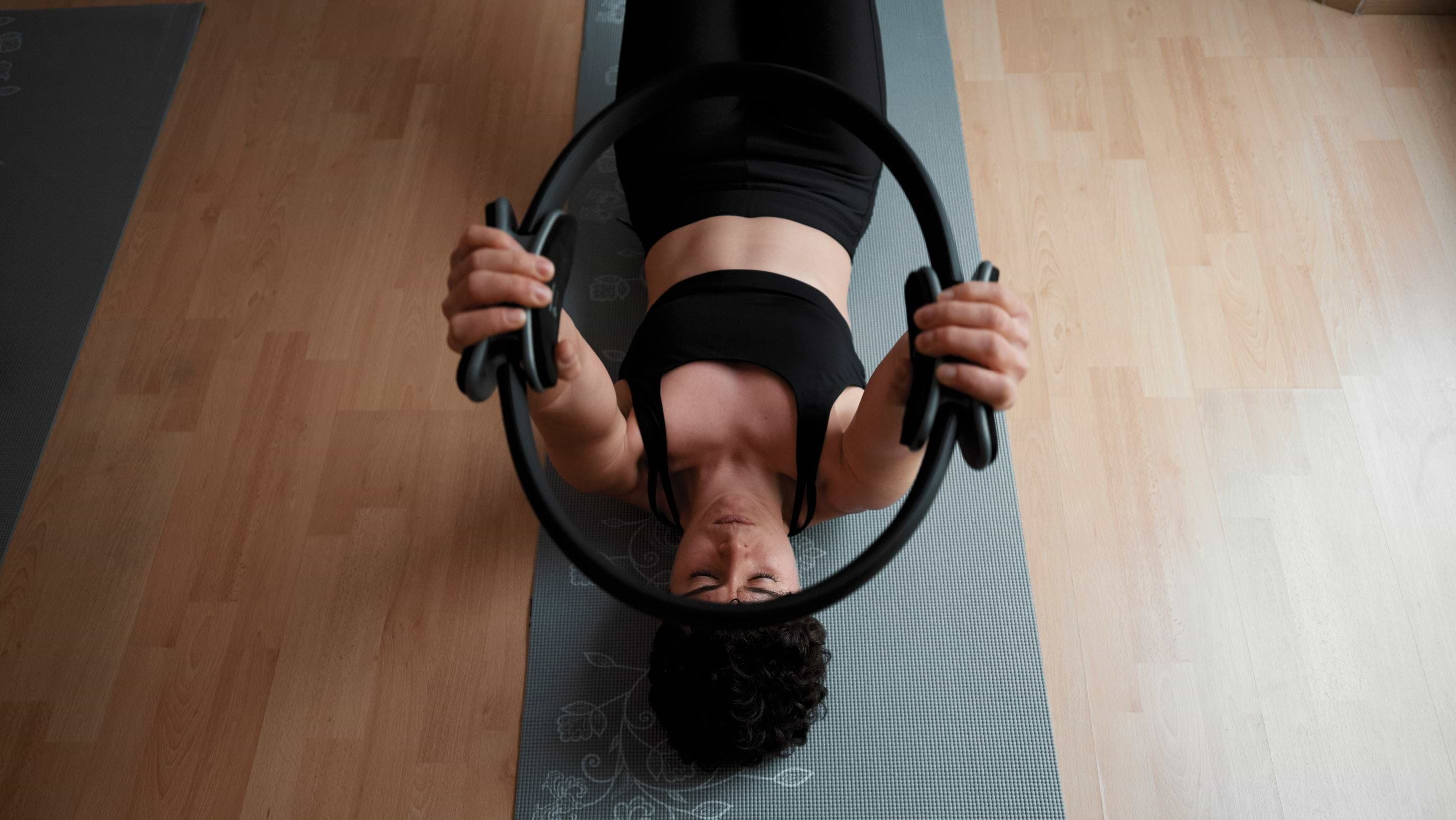 Pilates Ring Übungen