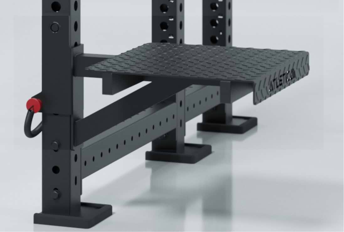 Multifunktionale Step-Up Plattform am R8 Legend Power Rack