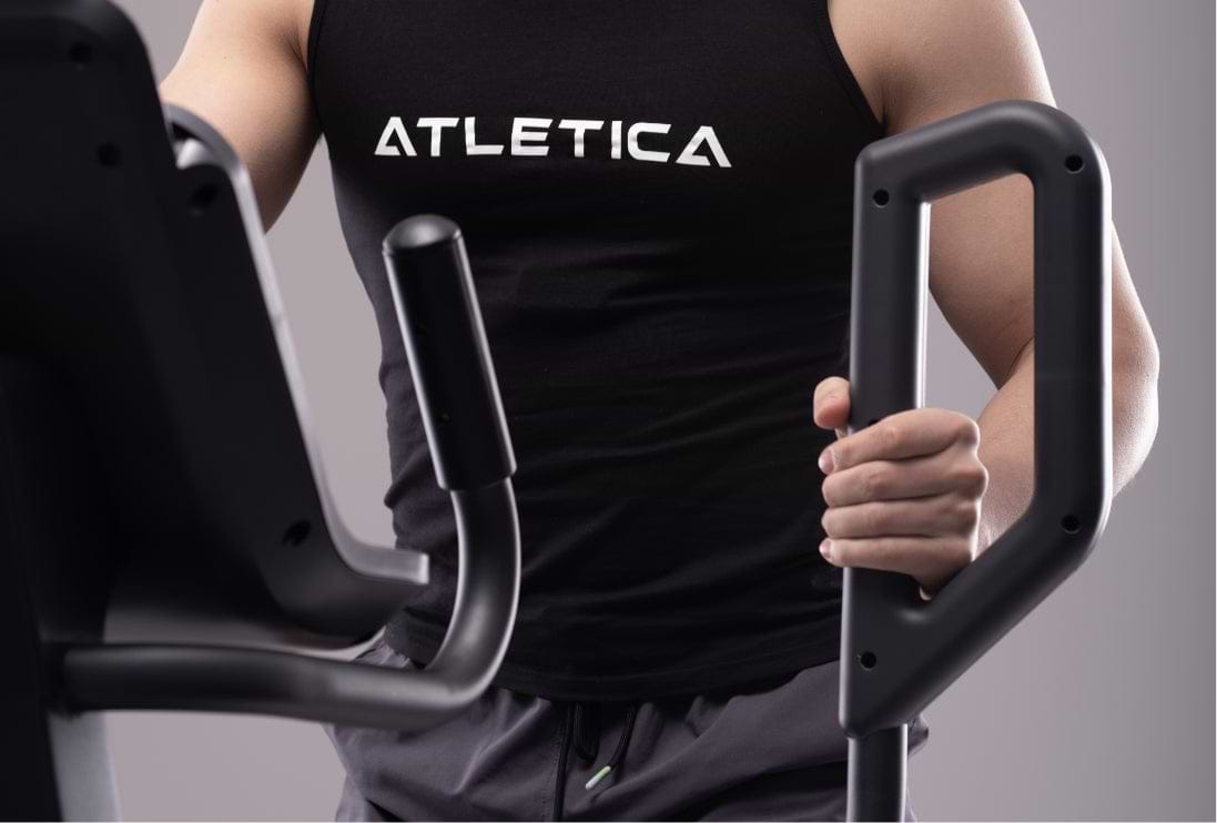 Beam Crosstrainer: Doppelgriffe an den Armen