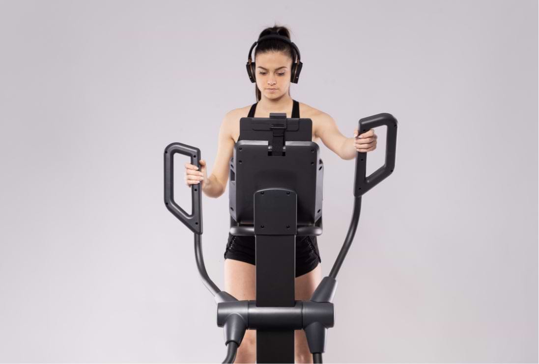 Beam Crosstrainer: Black Matrix LED Display