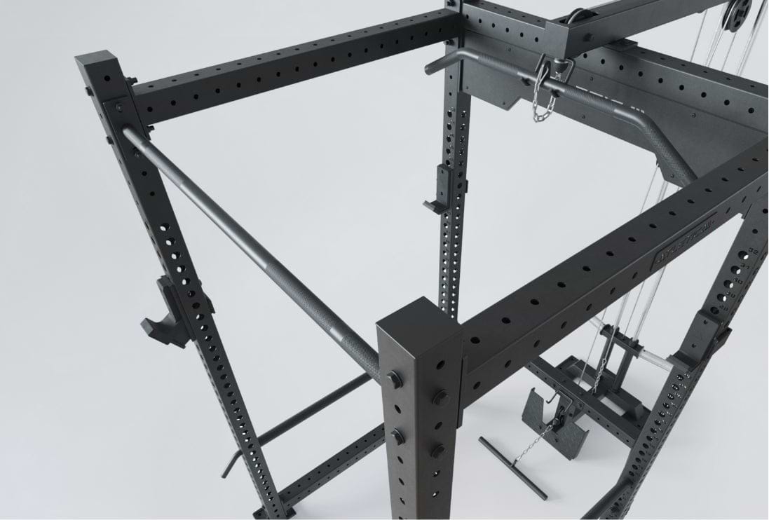 Vielseitige Grundausstattung am R8 Blaster Power Rack