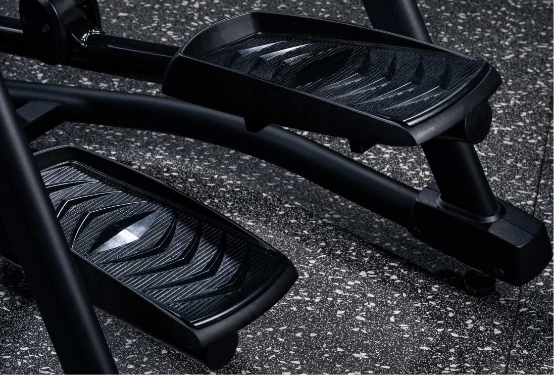 Power Stride Cardiogerät: Natürliche und komfortable Pedalausrichtung 