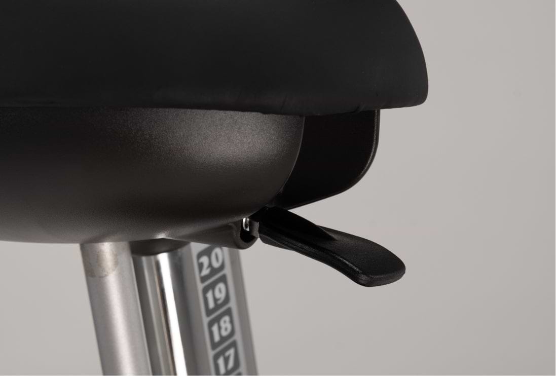 Revolve Ergometer: Pneumatische Sitzverstellung