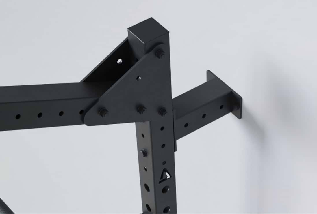 R8 Wall Rack an der Wand verschraubt