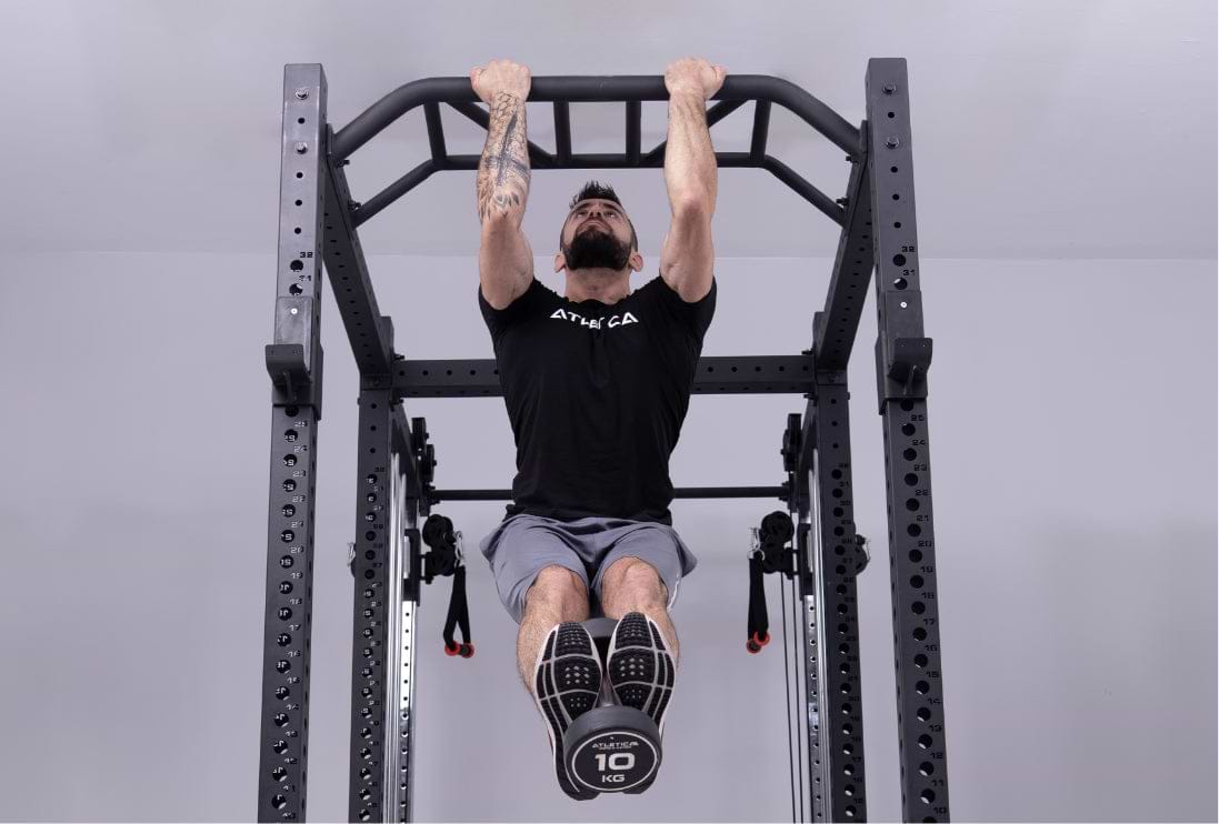 R8 Duality Power Rack: Klimmzüge an der Multi-grip Klimmzugstange