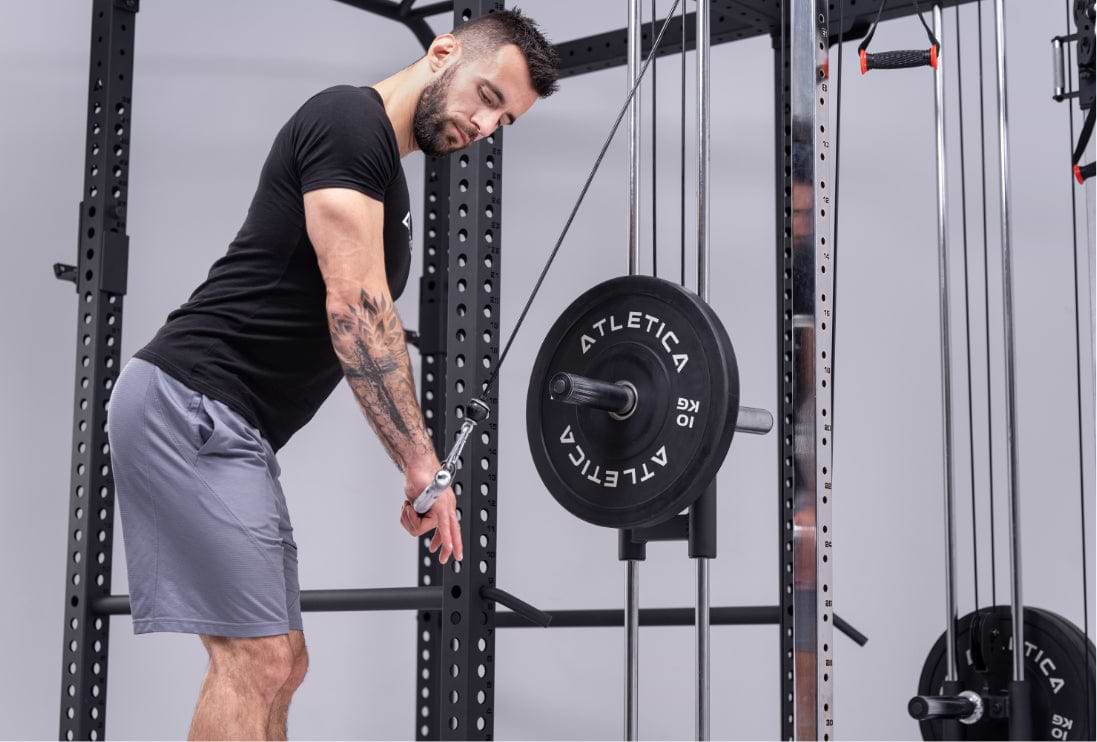 Cable Pulls am Kabelzug des R8 Duality Power Racks