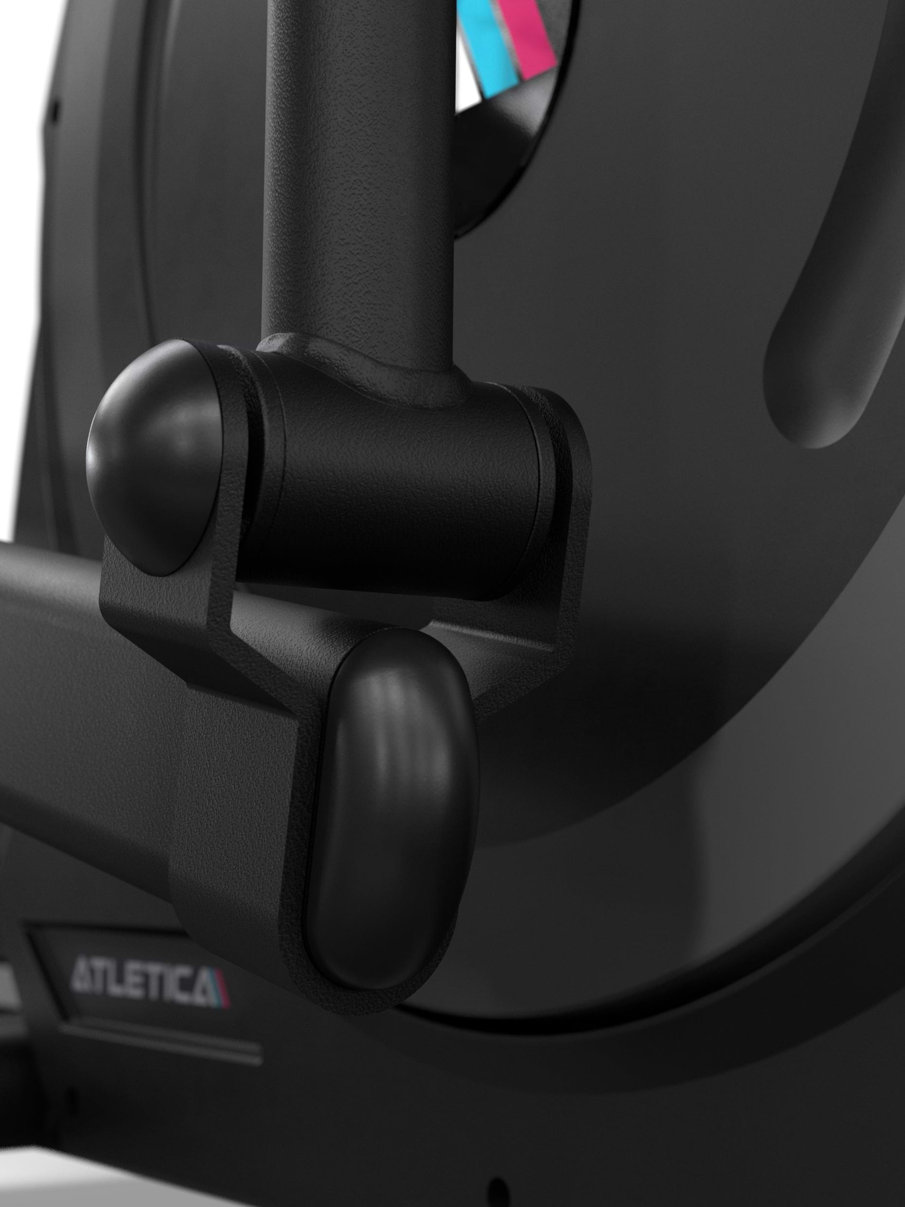 Crosstrainer Summit: Gleichmäßiger Lauf durch 2-stufigen Riemenantrieb