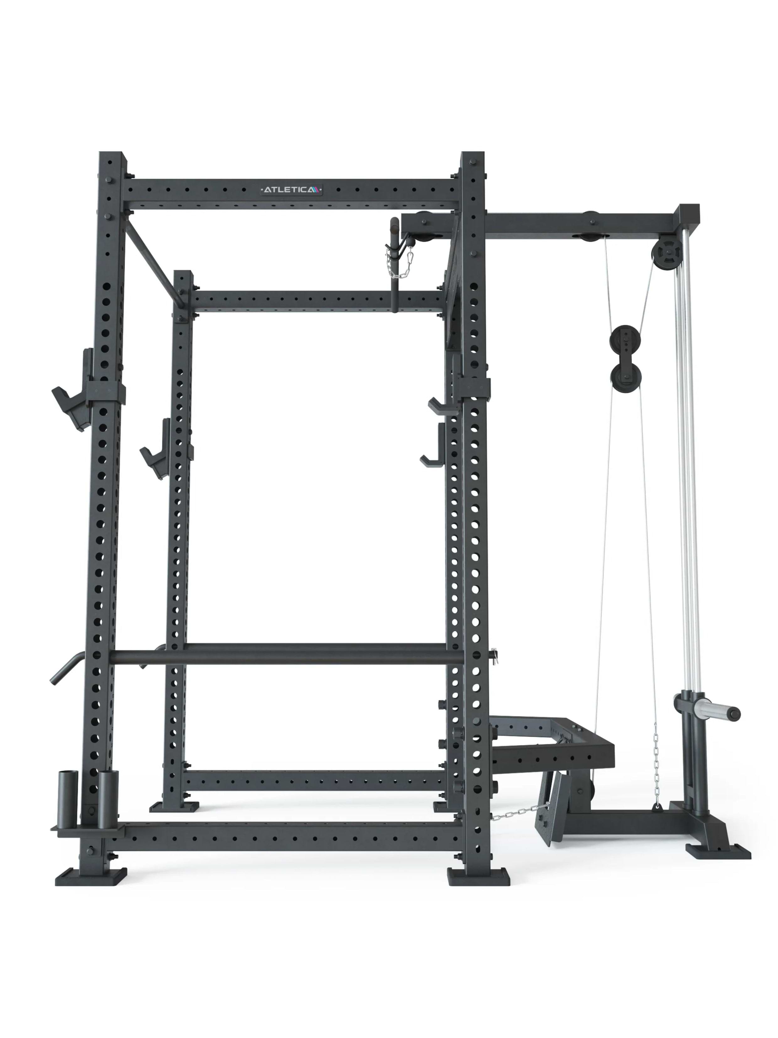 Squat Rack R8-Blaster: Full Rack mit Latzug | 4 J-Hooks, Pull-Up Bar, Safeties, Logo Plate, Bar Holder | 226 cm Höhe | 123x211 cm Grundfläche | 220 kg