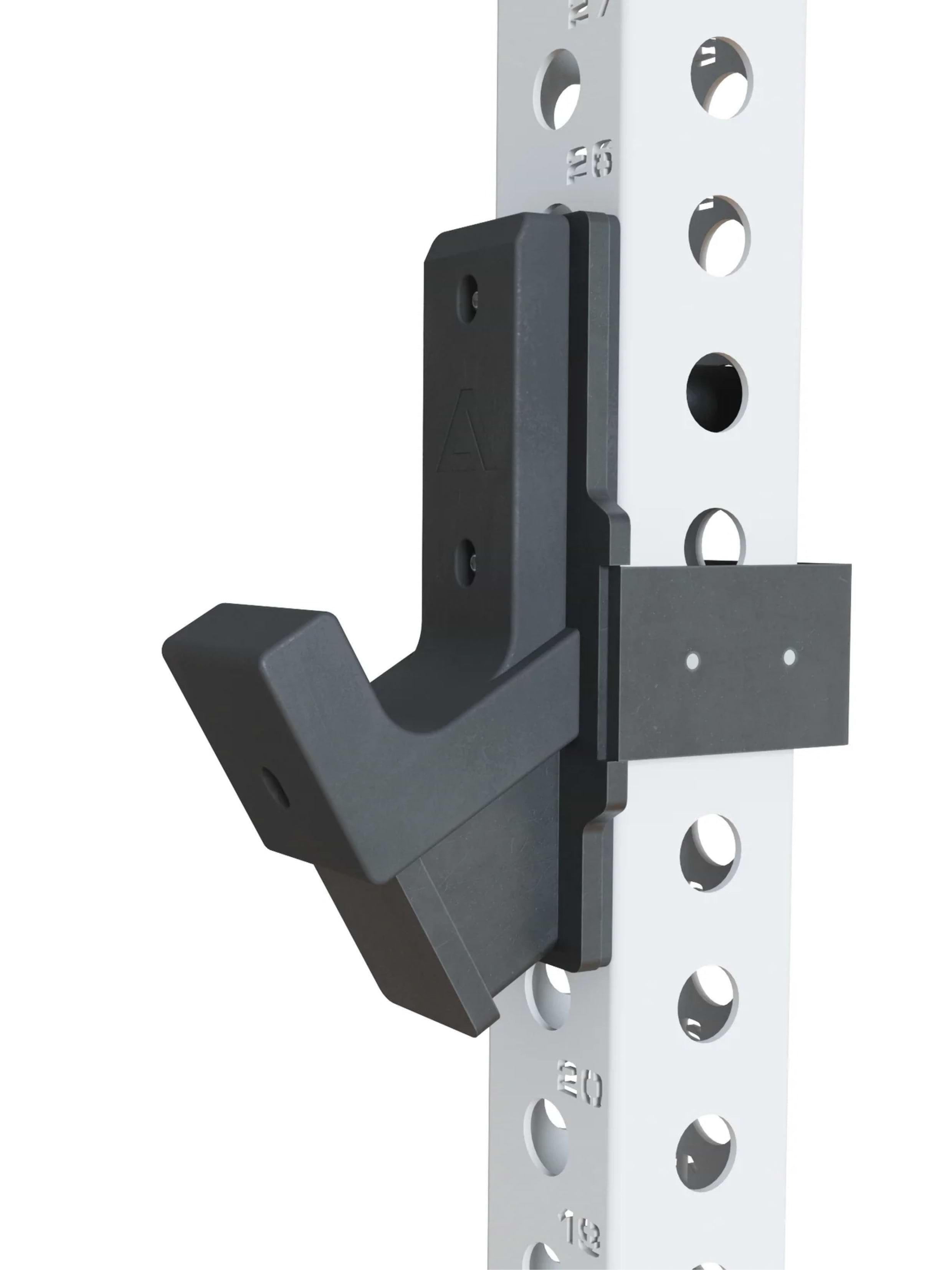 J-Hooks, Type 2, R8 Power Racks Zubehör: Paarweise | Austauschbare Protektoren | Tiefe Mulde | Bis 450 kg belastbar