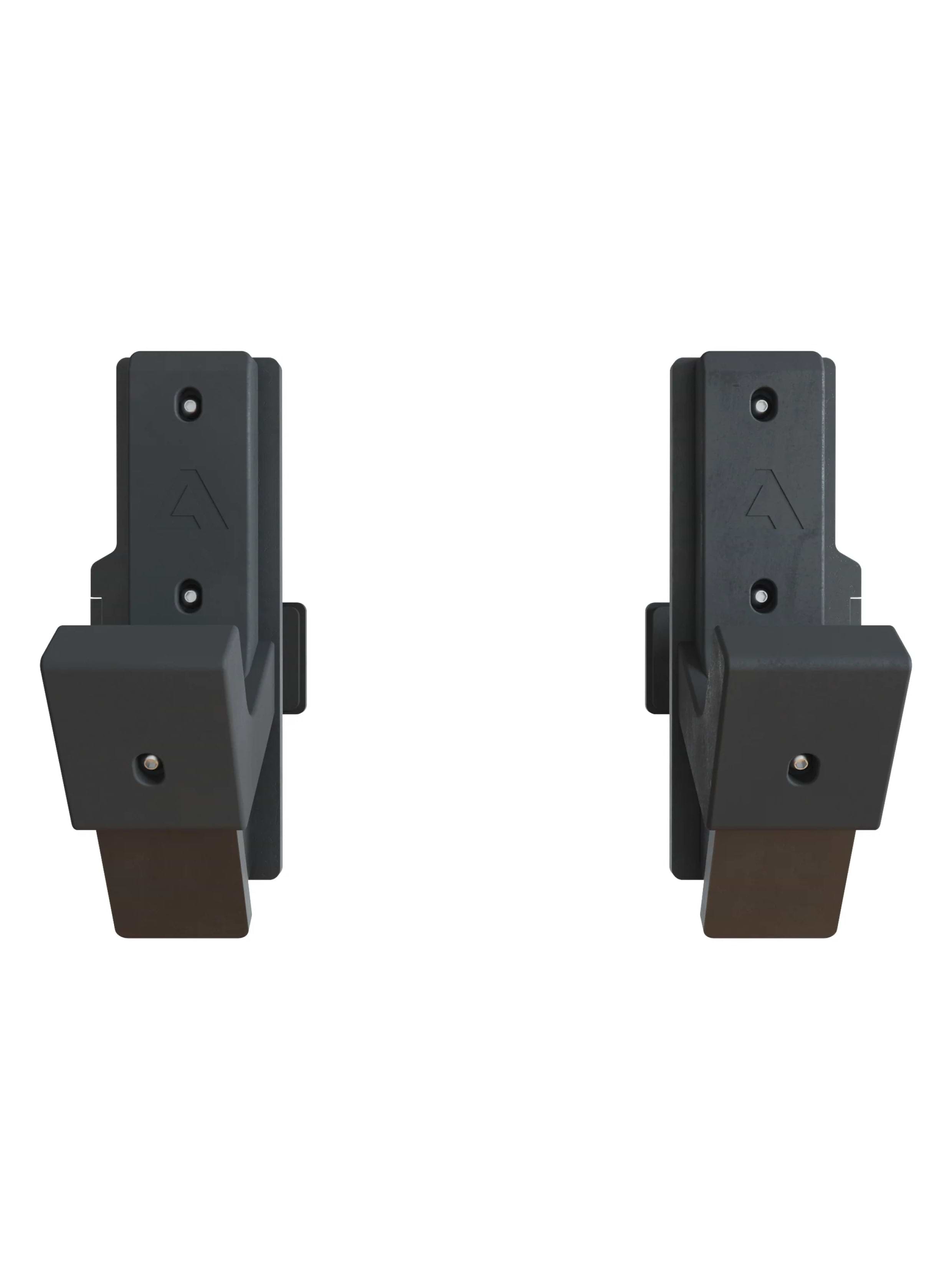 J-Hooks, Type 2, R8 Power Racks Zubehör: Paarweise | Austauschbare Protektoren | Tiefe Mulde | Bis 450 kg belastbar | Einfach höhenverstellbar