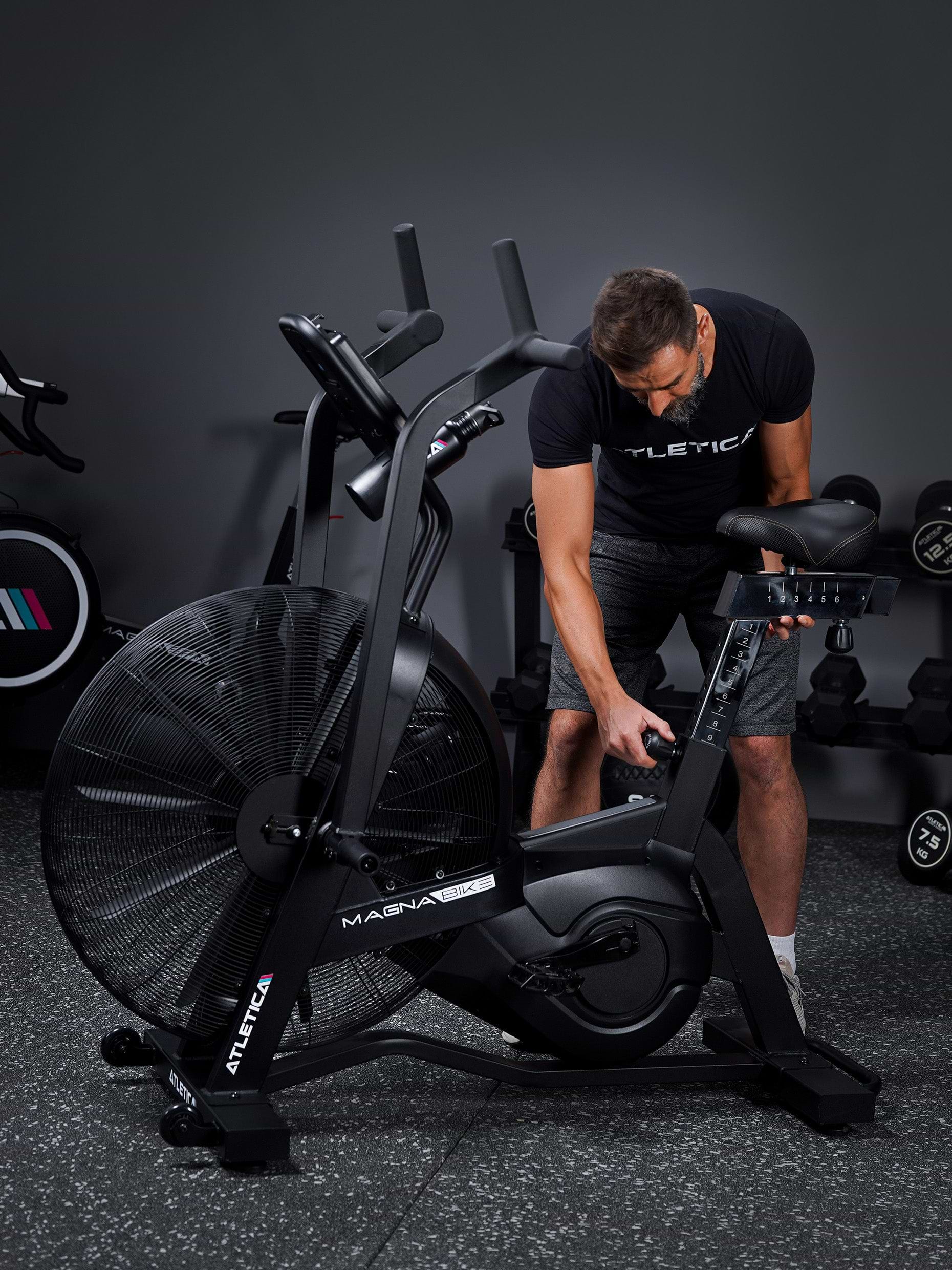 MagnaBike Air Bike Sitzverstellung