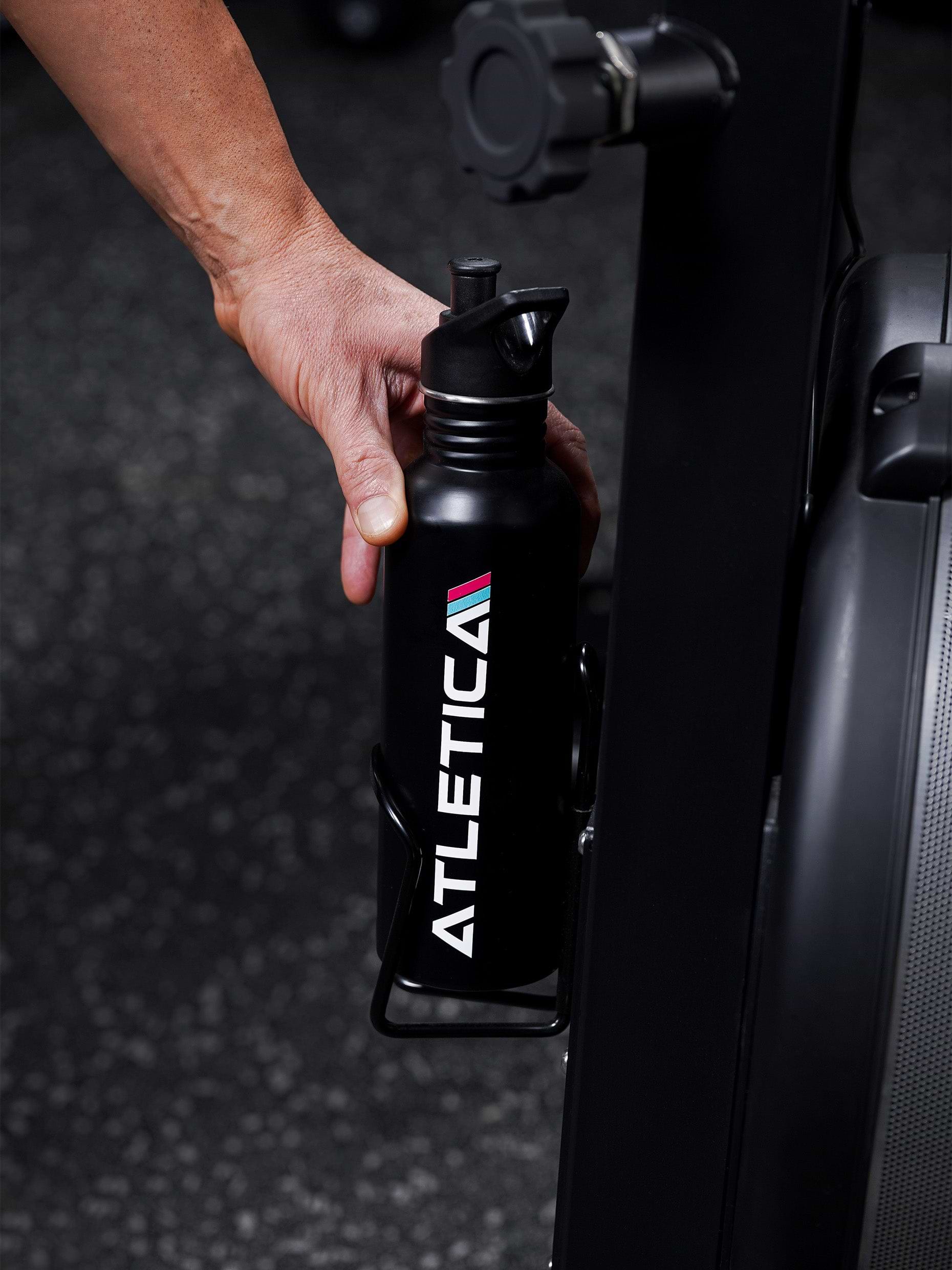 MagnaRev Trinkflasche Platz am magnetischen Ergometer
