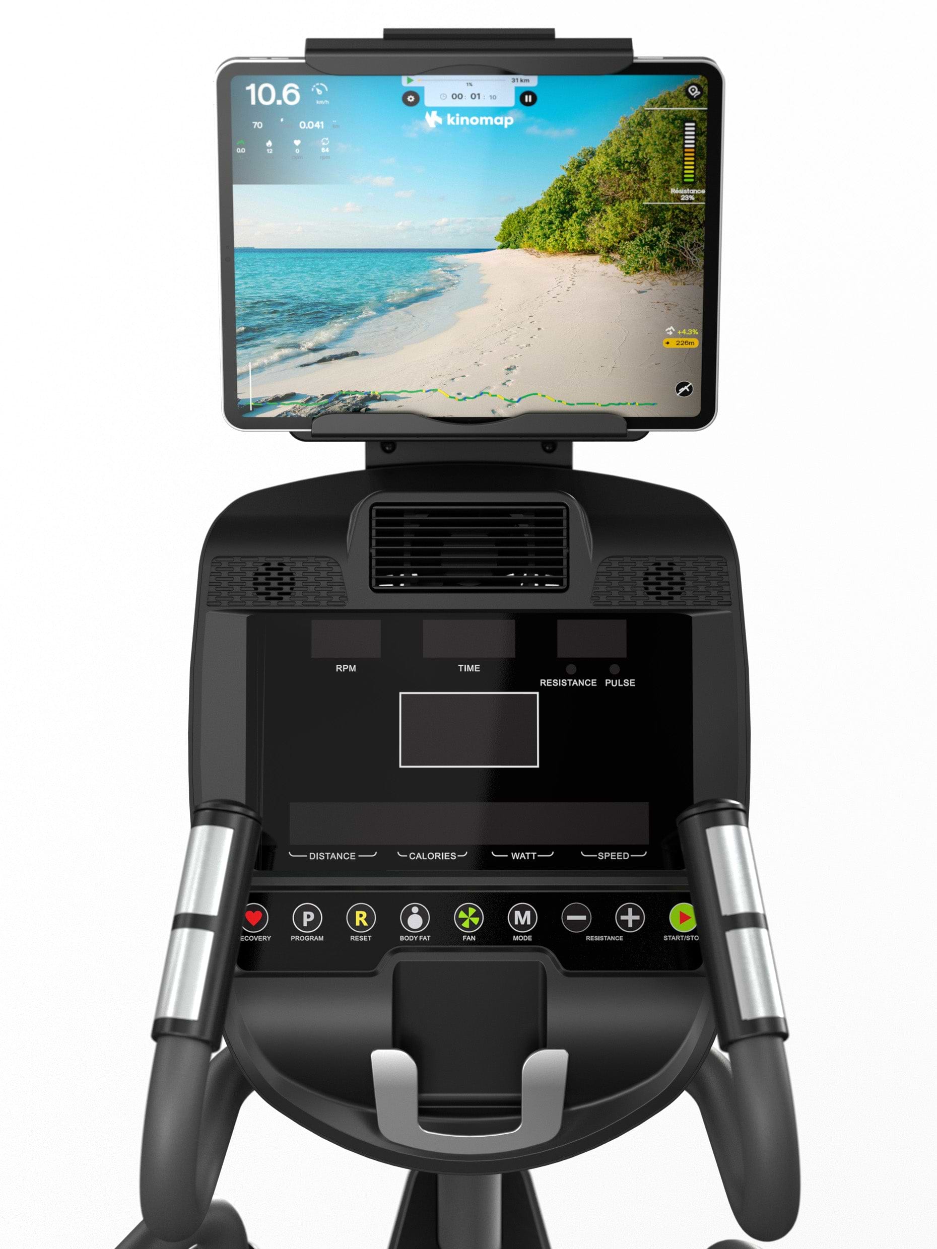 Zenith Crosstrainer: LED-Display mit Trainingsanzeige und Programmdarstellung