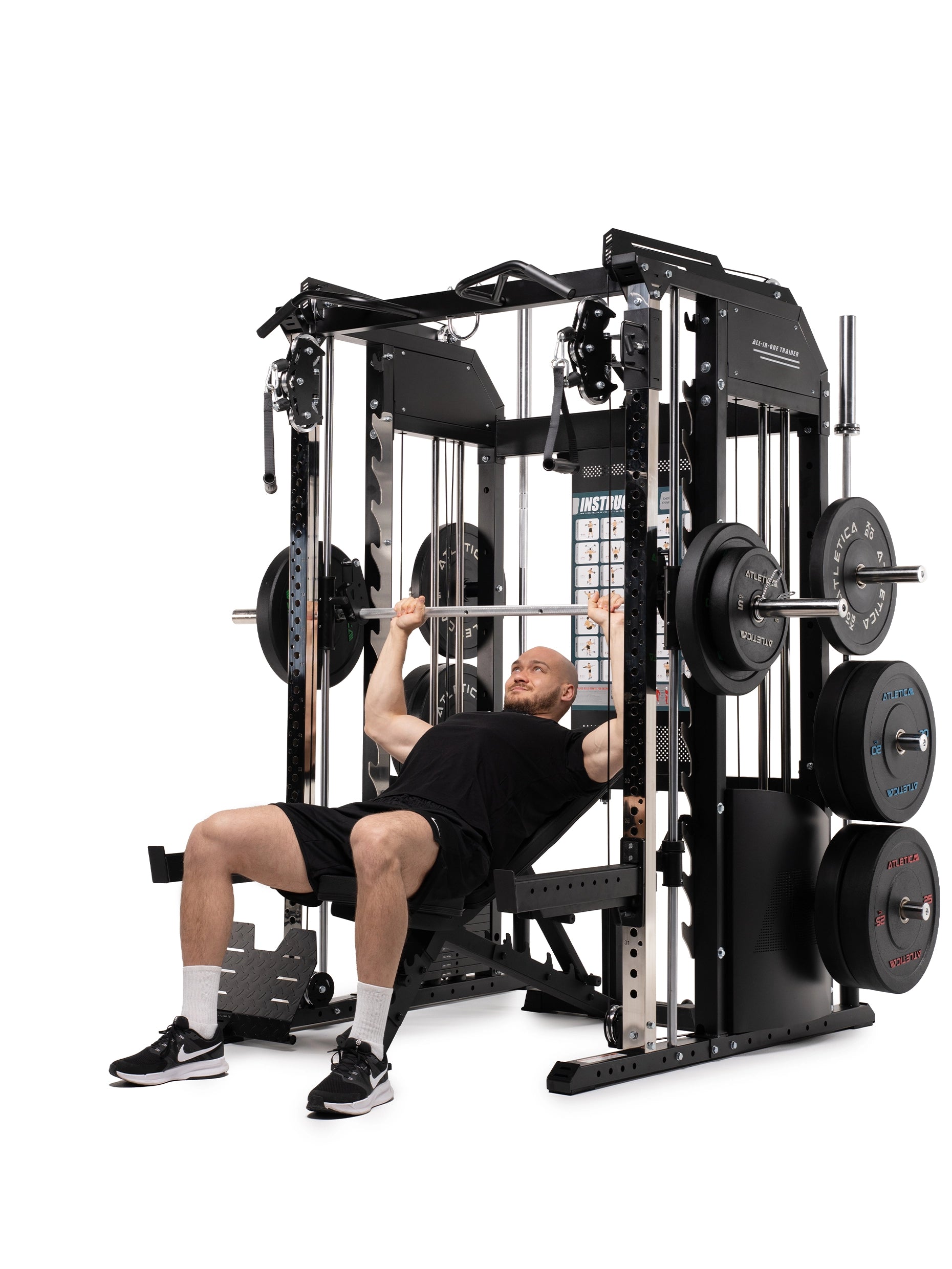 Kraftstation Multipresse Fallout: Bankdrücken an der Smith Machine