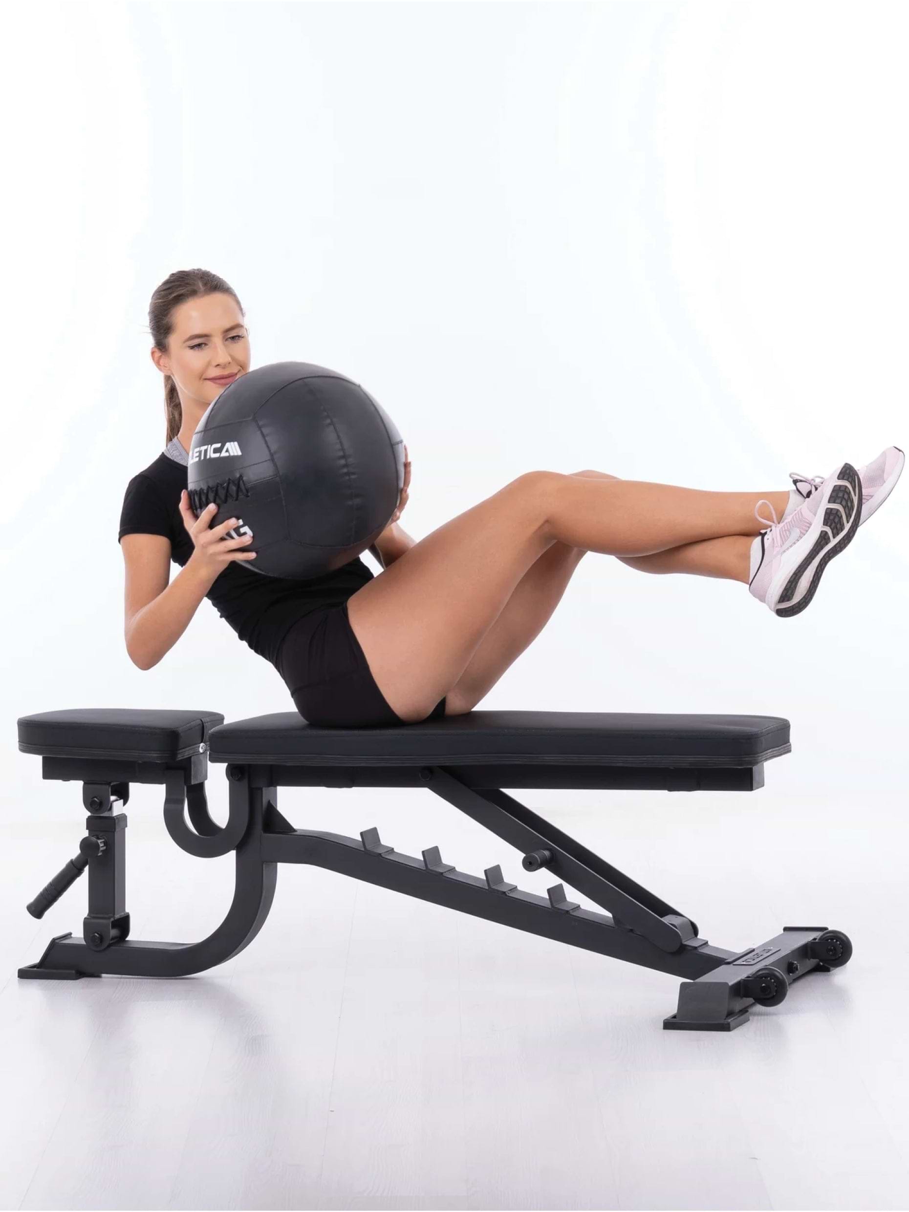 Hantelbank B2 negativ verstellbar: flach, ideal für Fitnesstraining mit Wall Ball, in schwarz