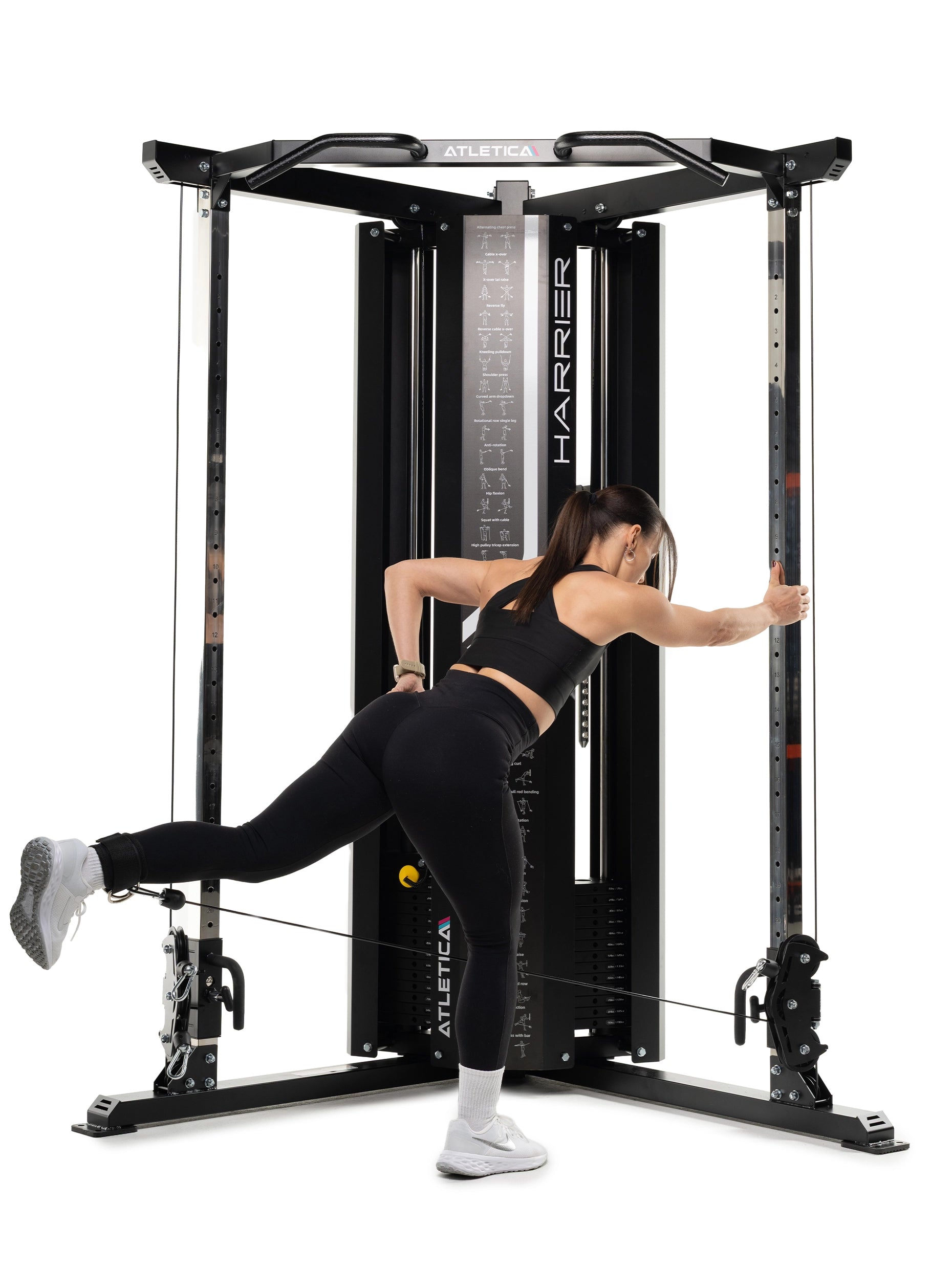 Beinübungen am Kabelzug der Harrier Kabelzugstation