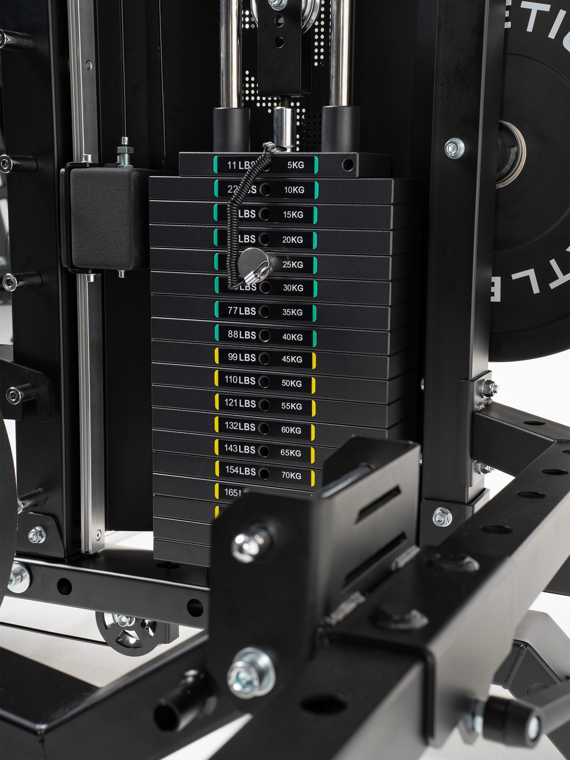 Gewichtsblöcke am Kabelzug der Hellraiser Kraftstation