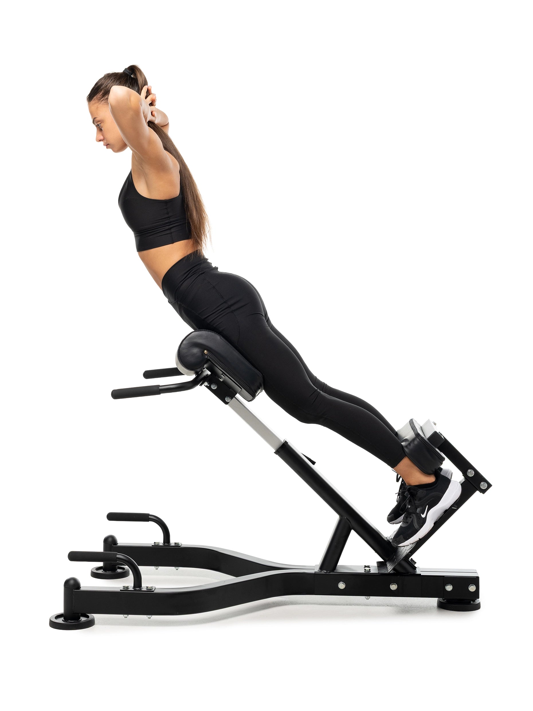 Bauchübungen am Hyperextension Kraftgerät