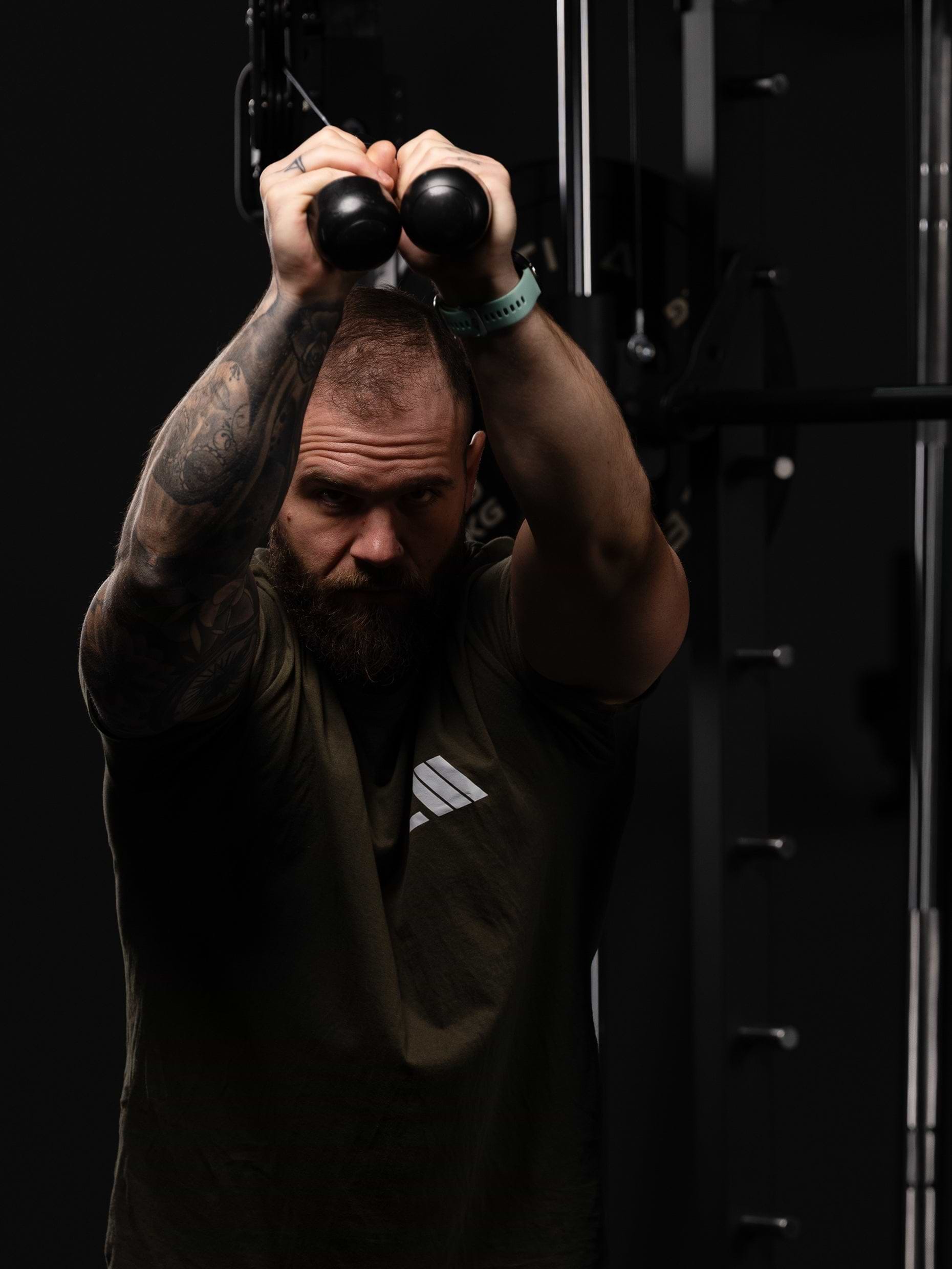 KSK Outperform Set: Überkopf Trizeps Extension