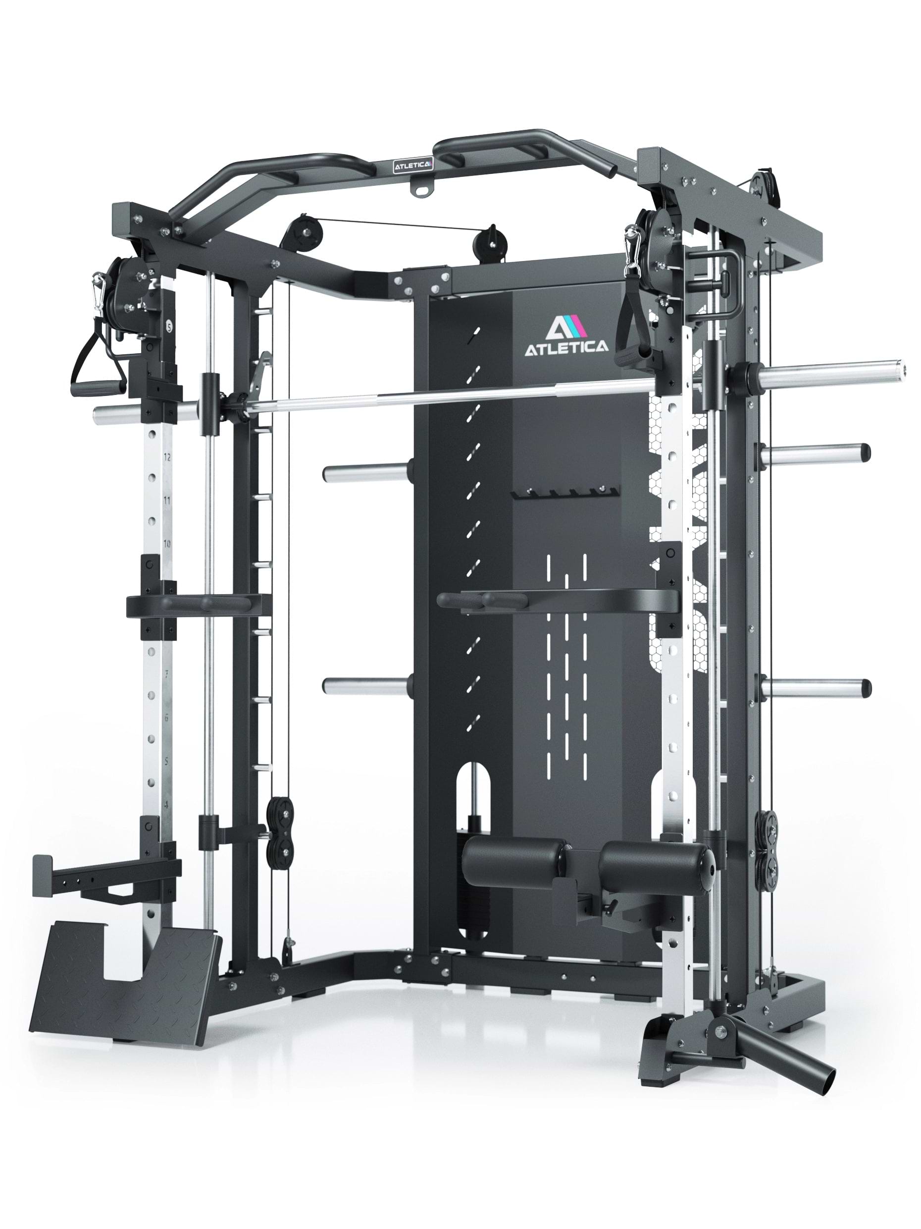 Kraftstation SWAT: Vereint Power Rack, Smith Machine und dualen Kabelzug