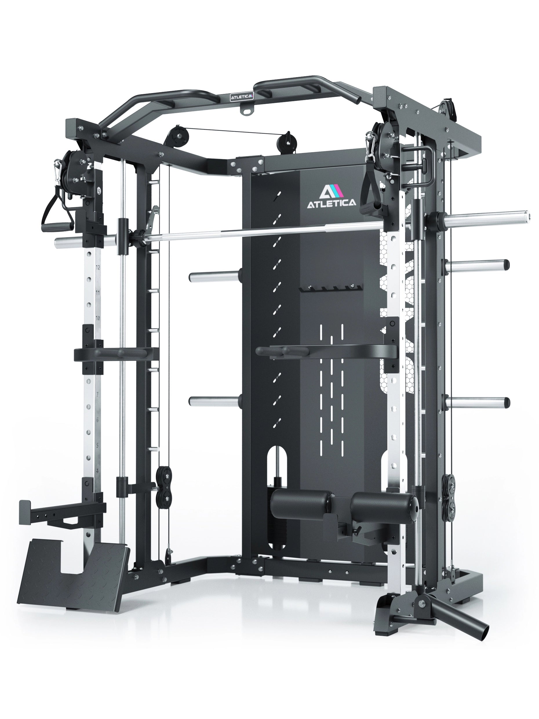 Kraftstation SWAT: Vereint Power Rack, Smith Machine und dualen Kabelzug