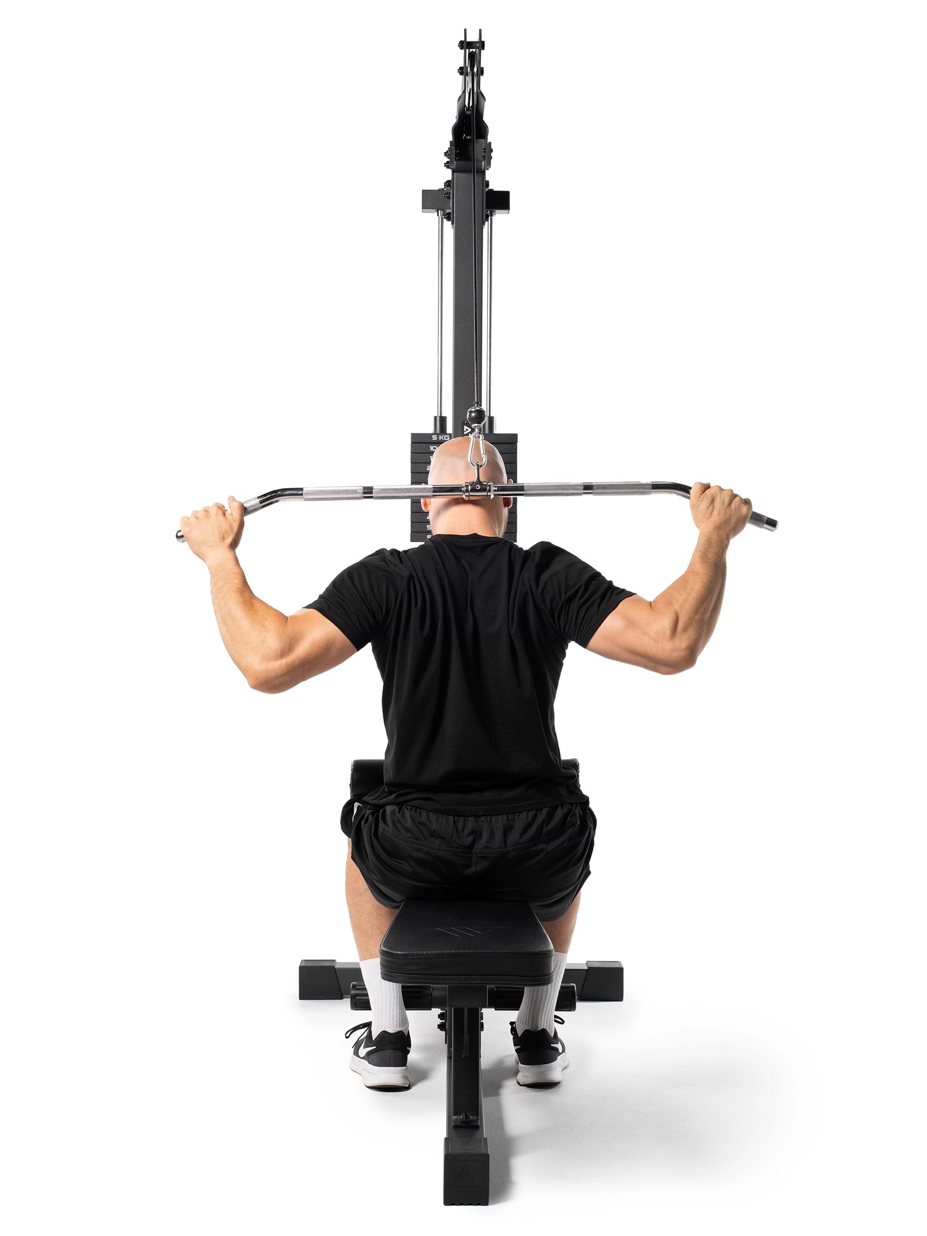 Schultertraining am Latzug 