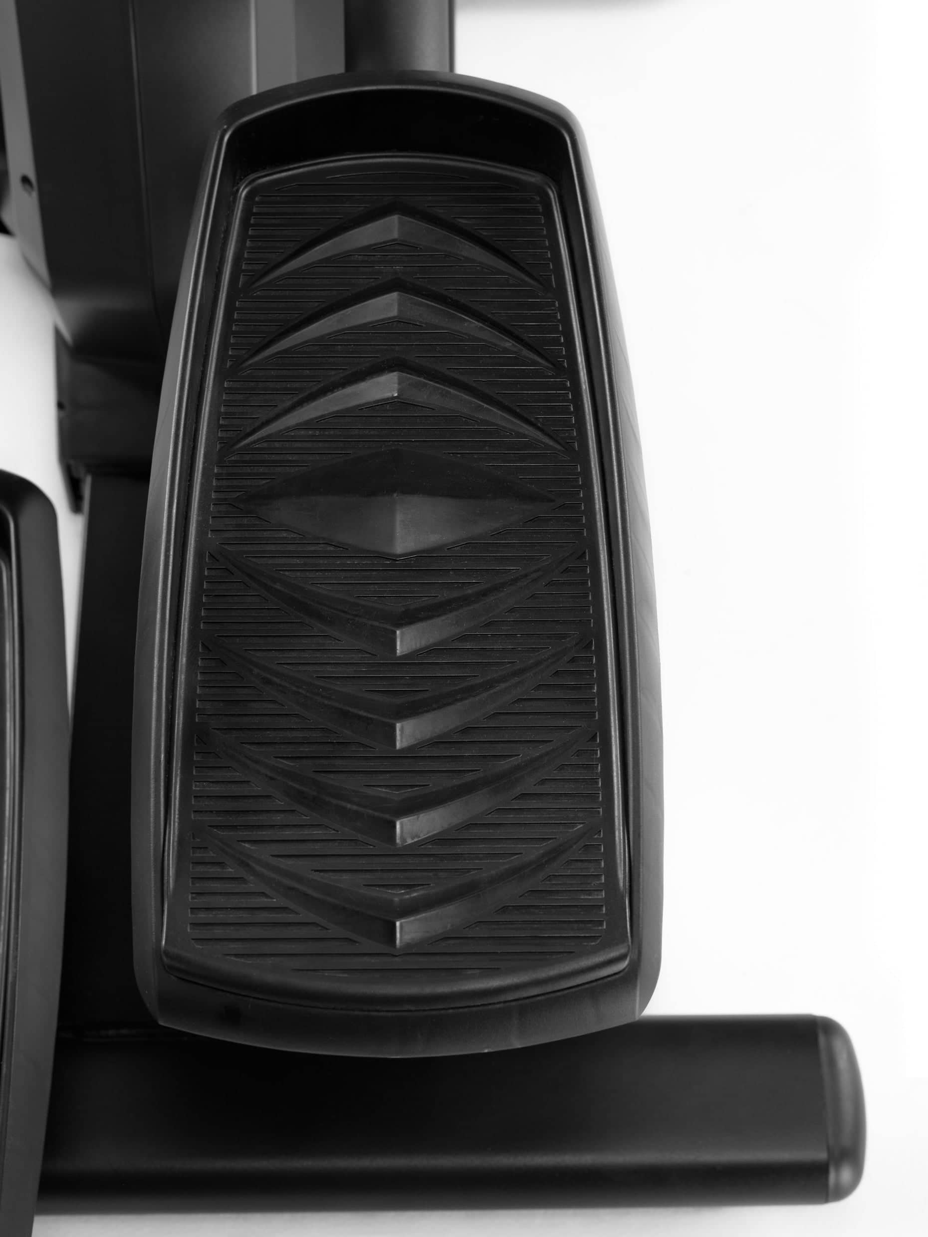 Stepper Peak: einfacher Einstieg von hinten dank niedriger Pedale