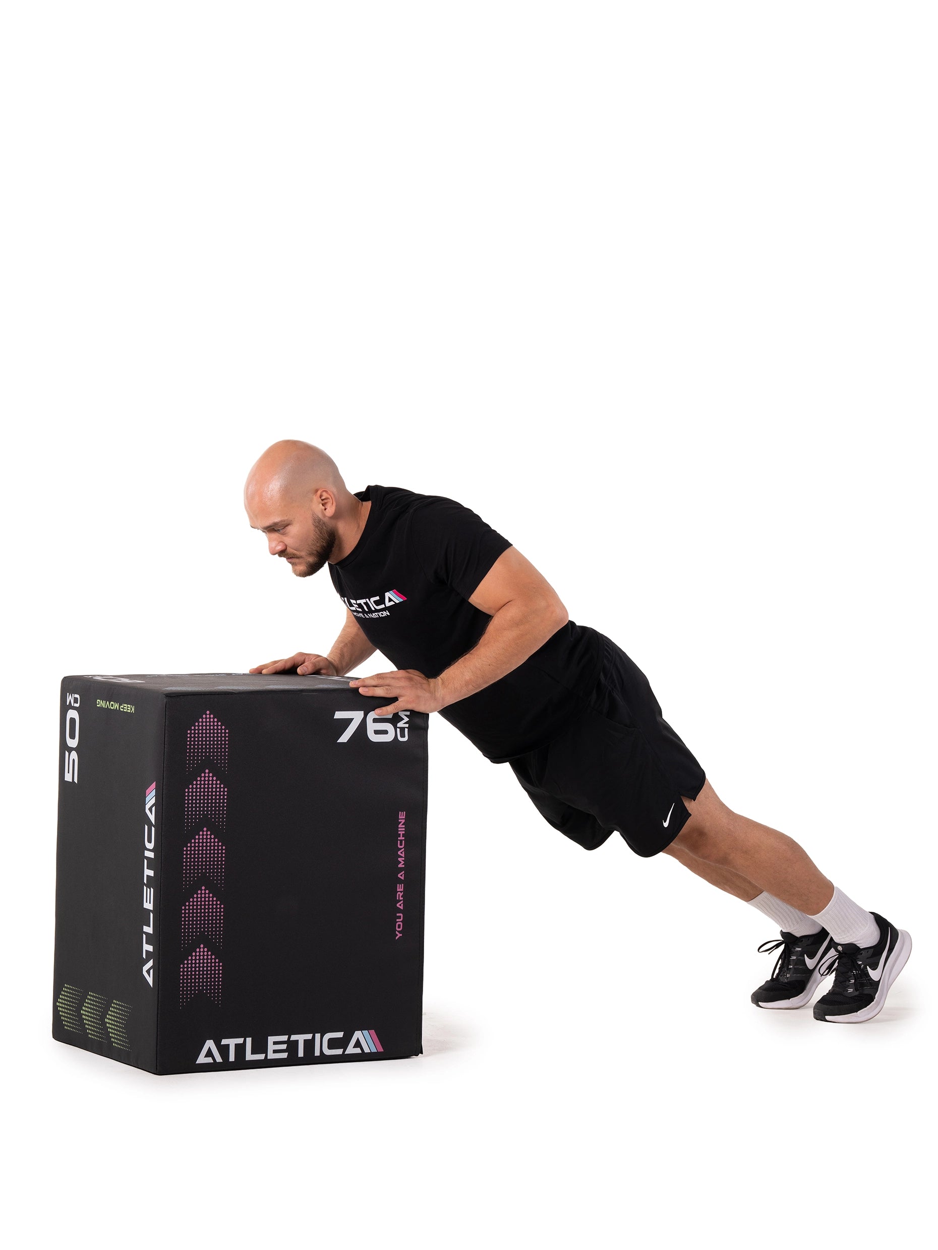 Liegestütze auf dem Plyo Box Pro