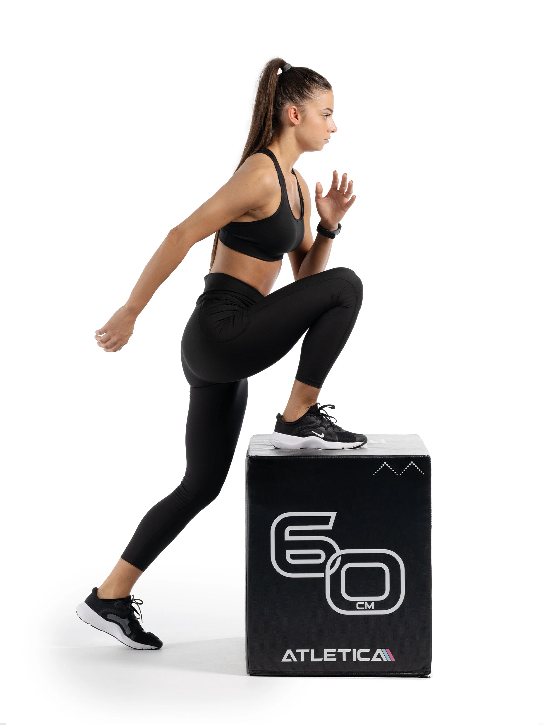 Step Ups auf dem Plyo Box Soft Step von Atletica