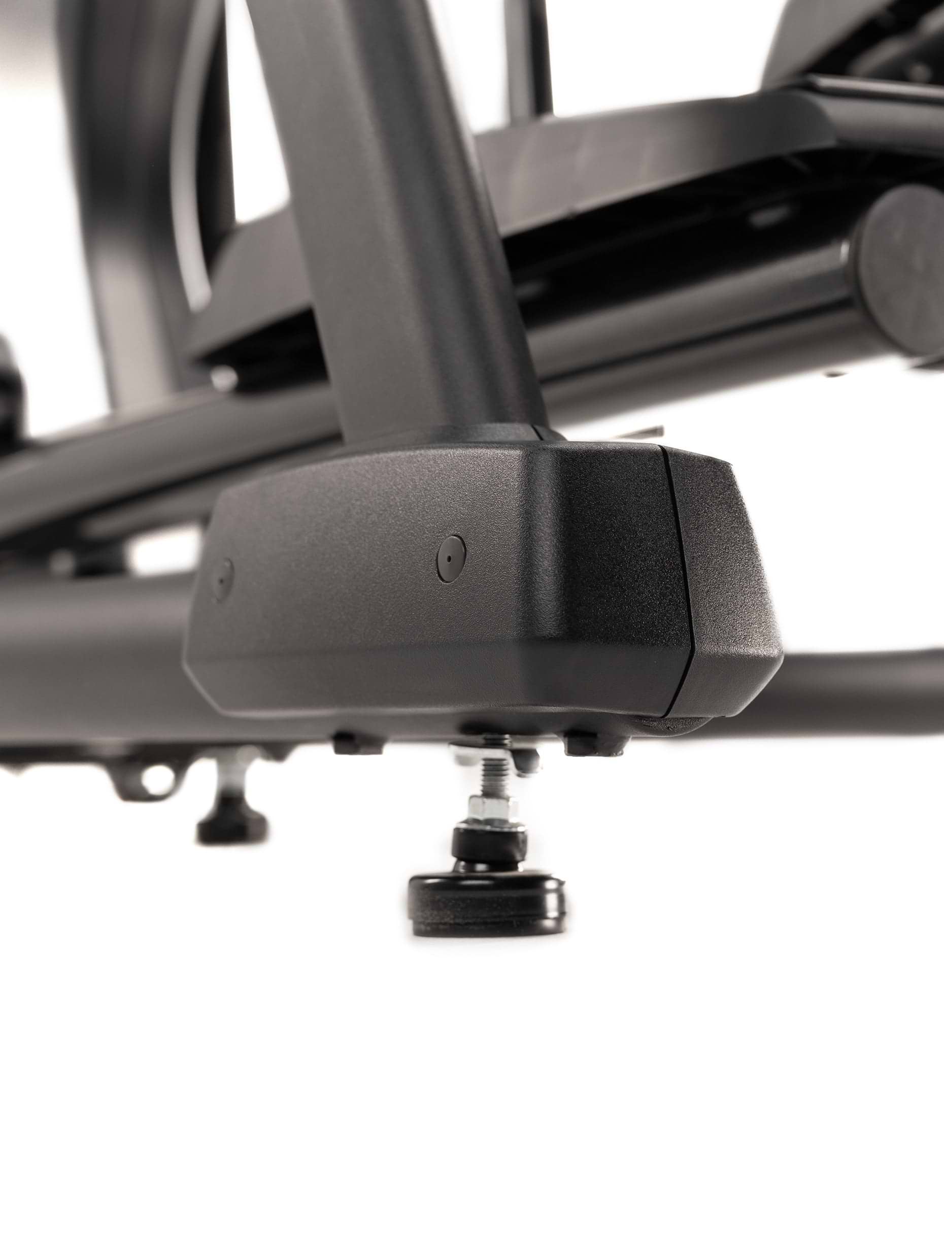Crosstrainer Studiogerät Power-Stride: Robuste Konstruktion für langanhaltende Nutzung
