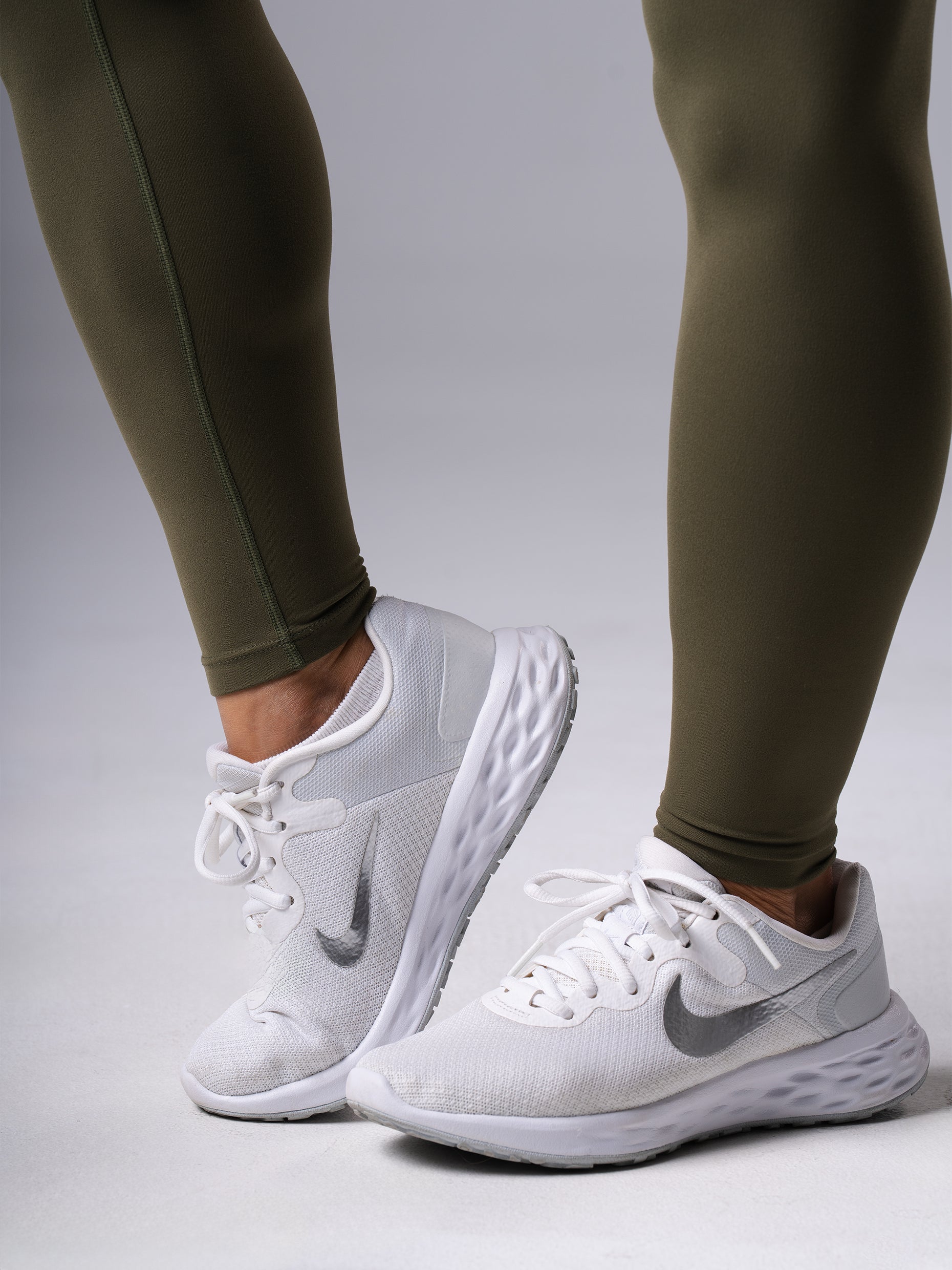 Legíny Power Form | Olive Night