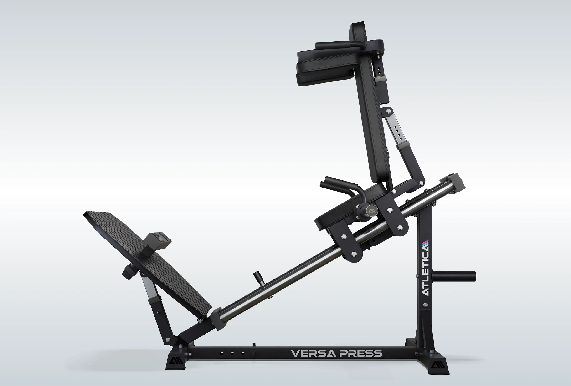 Atletica Versa Beinpresse mit verstellbarer Rückenlehne und Fußplatte