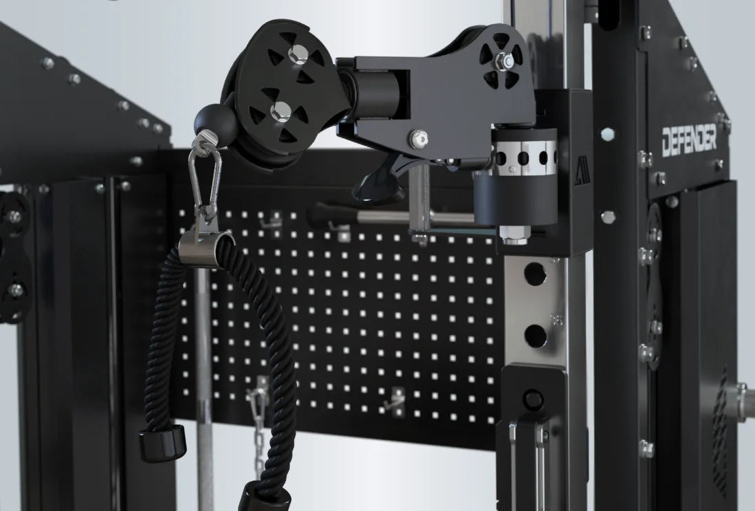 Defender Kraftstation mit verstellbaren Kabelzügen 