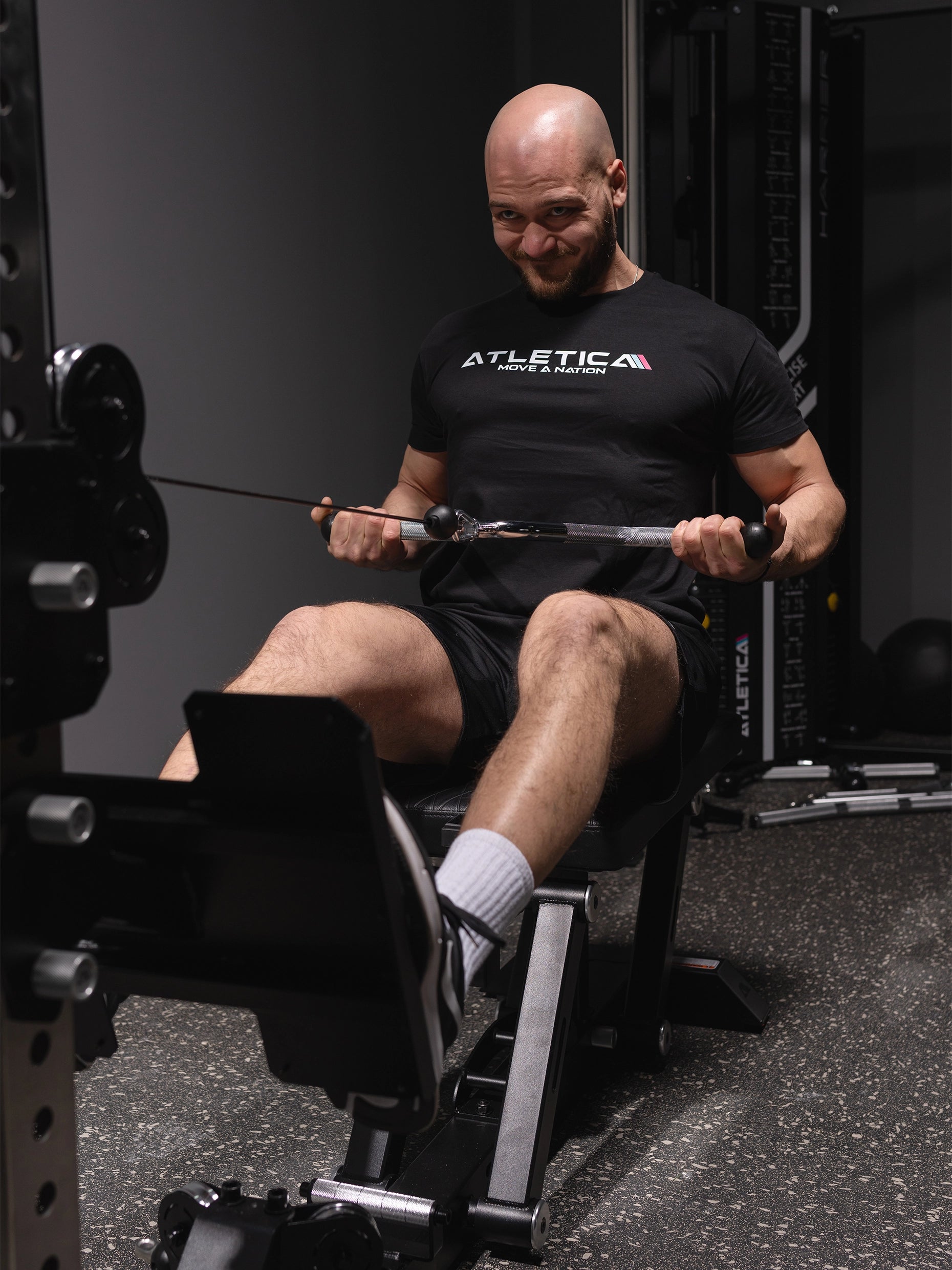 Rudern am Stinger Kabelzug 