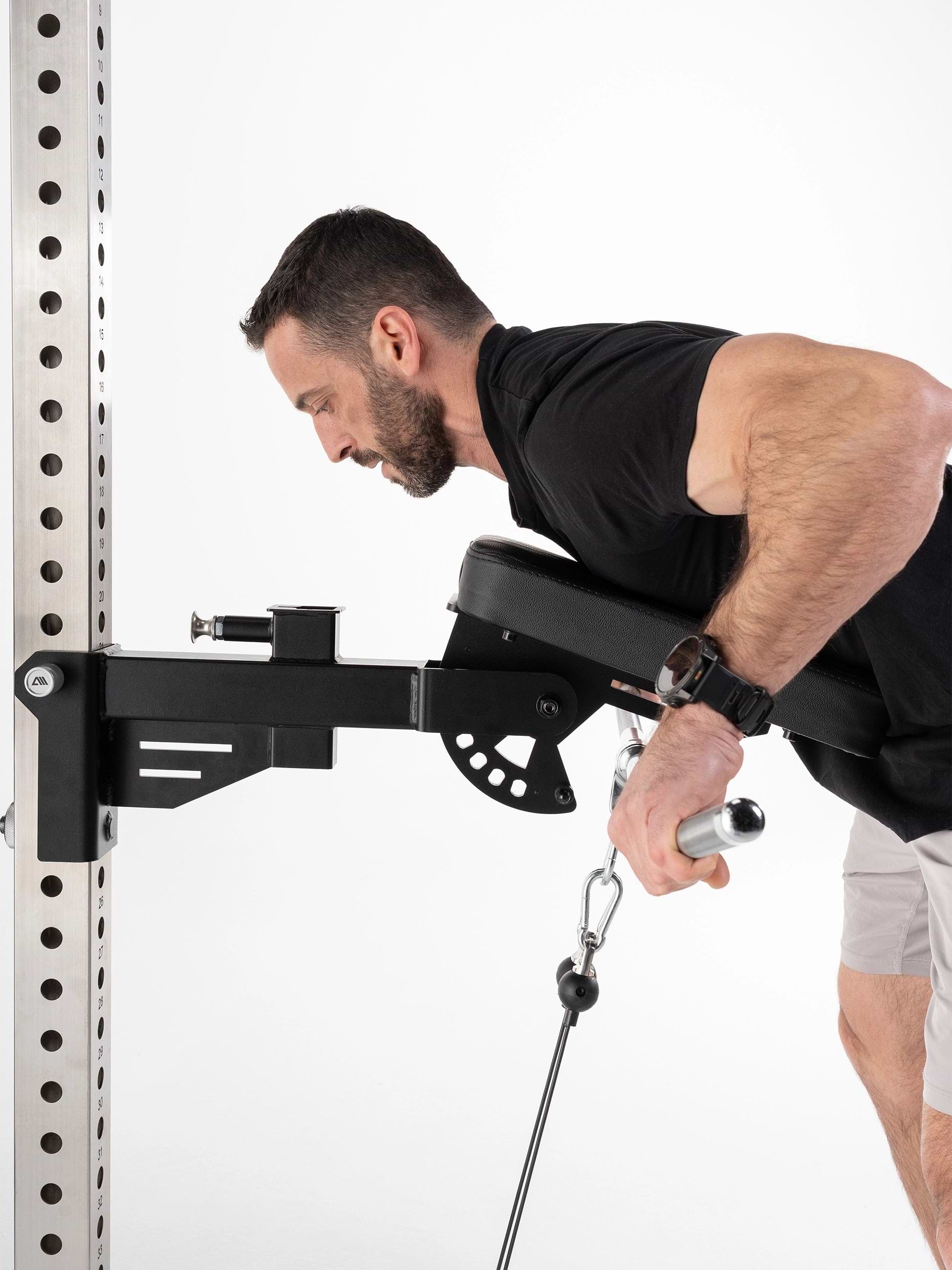 Atletica Stinger Functional Trainer und Lat- und Ruderzugturm