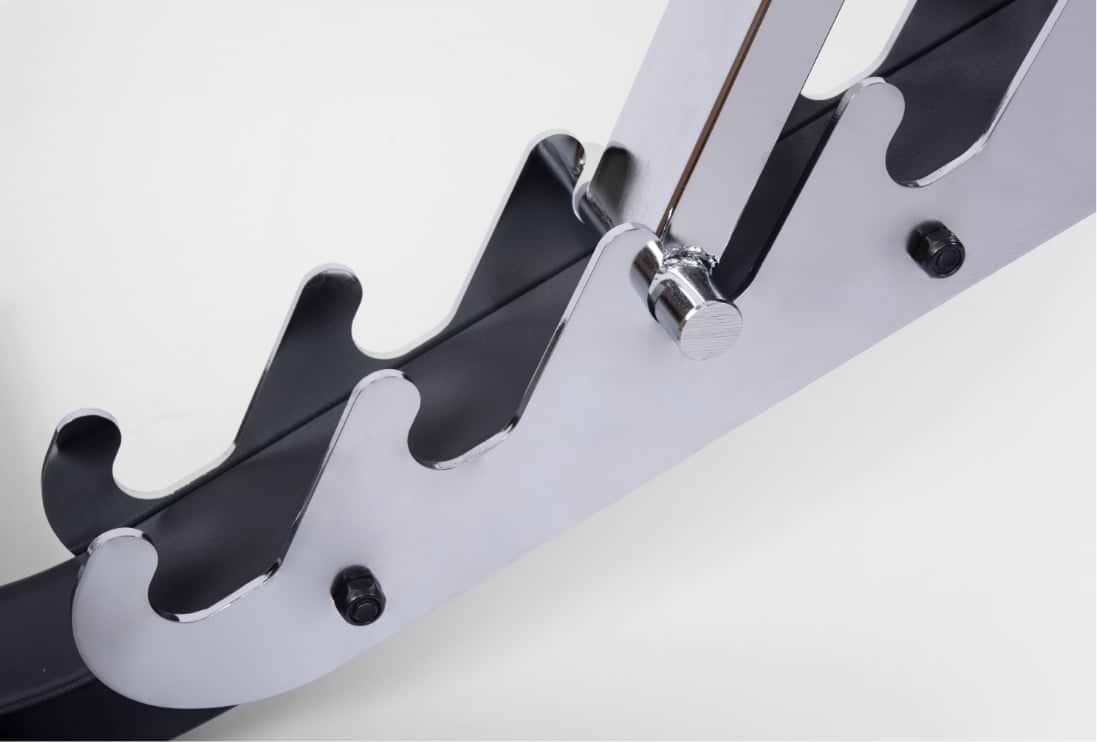 B6 Hantelbank von Atletica gefertigt mit lasergeschnittenem und doppelt pulverbeschichtetem Stahl 