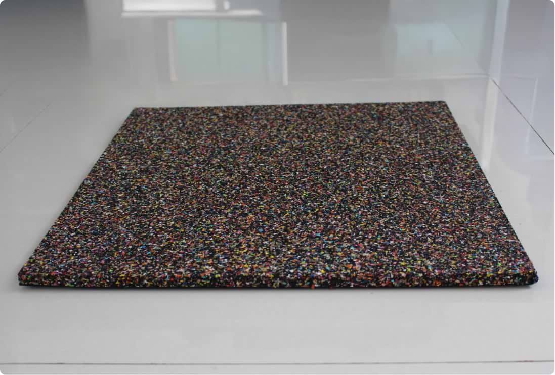 Bodenschutzmatten SolidProtect: Hoher Bruchwiderstand (4,4 MPa) und resistent gegen Drops 