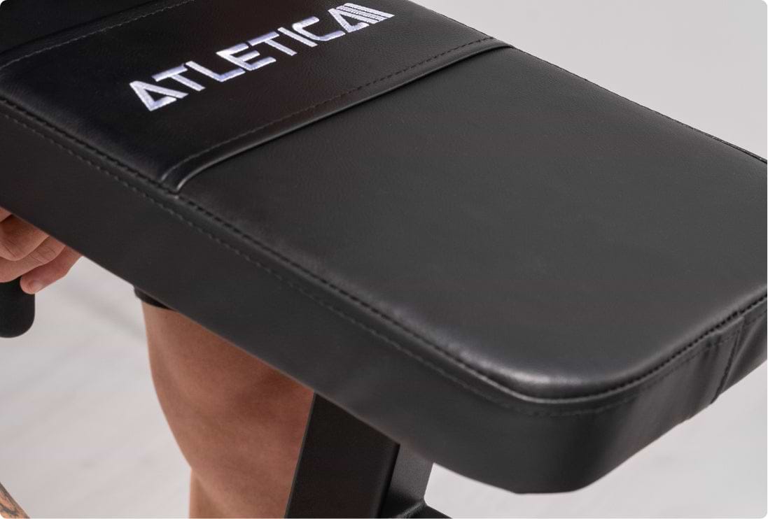 Fullbody Multitrainer: Dicke, ergonomische Polsterung 