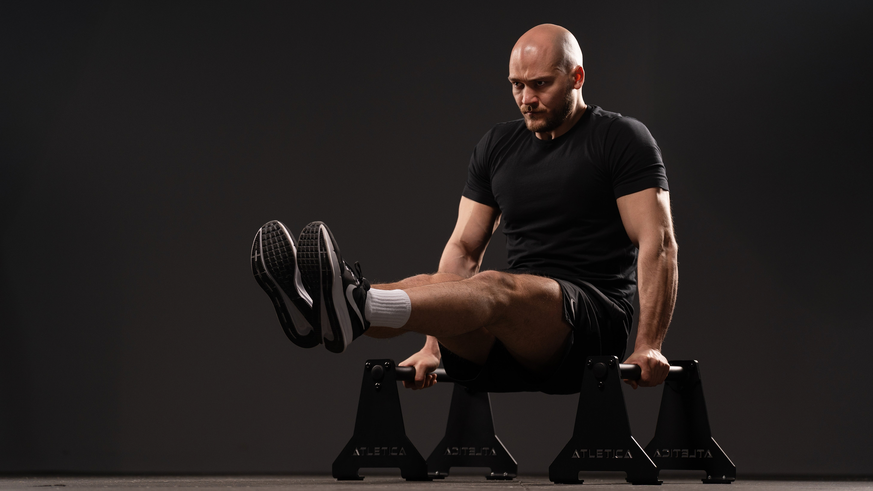 Bauch Workout mit Parallettes