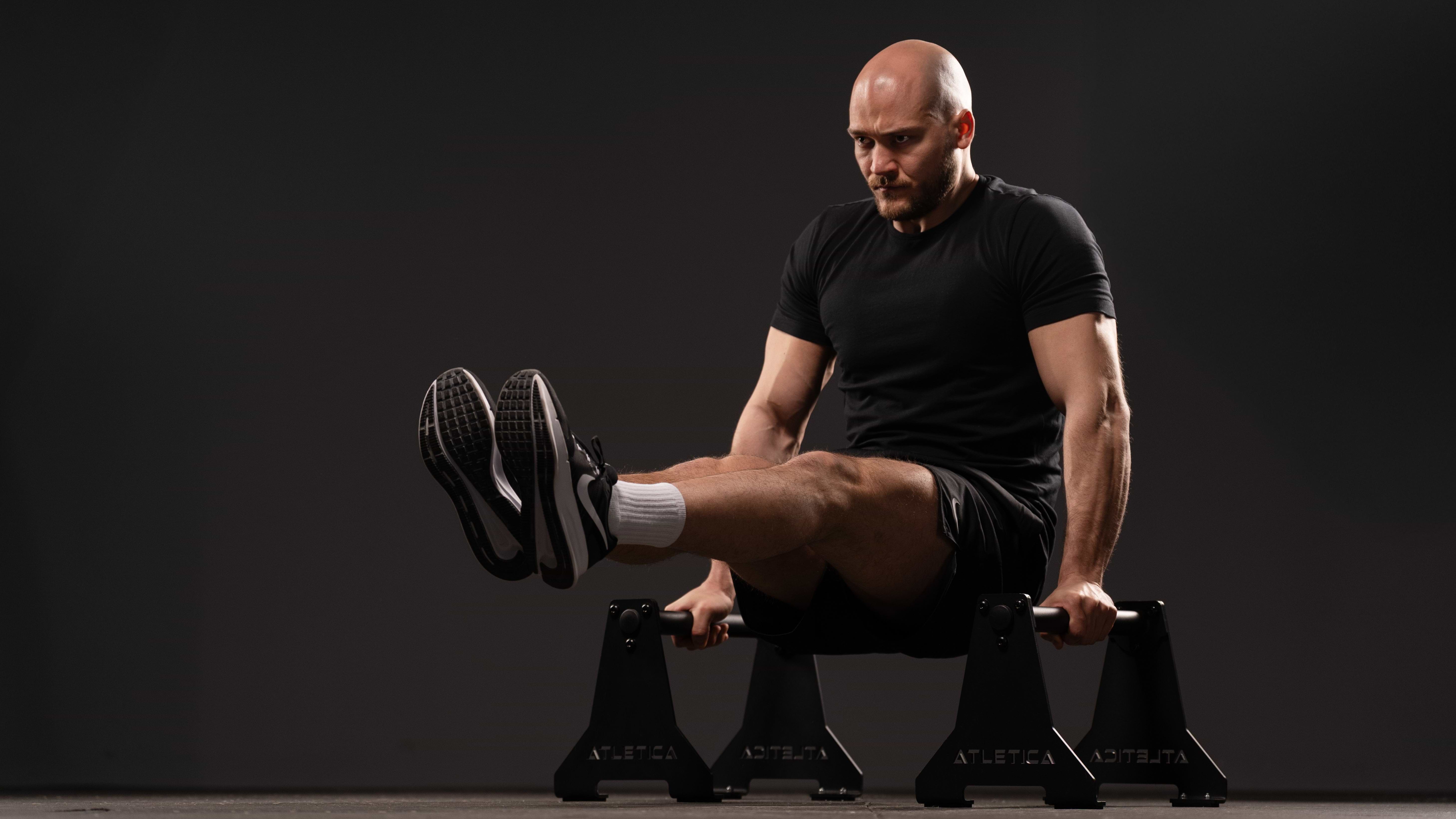 Bauch Workout mit Parallettes