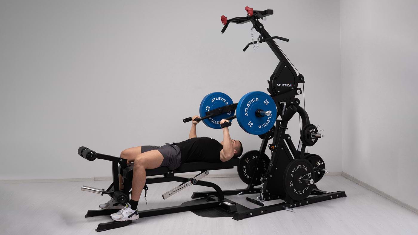 Atletica X-Tron Multigym: bench press