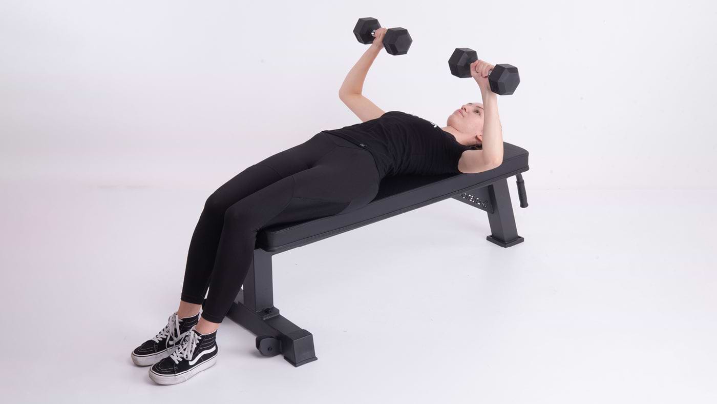 Oberkörpertraining mit Kurzhanteln