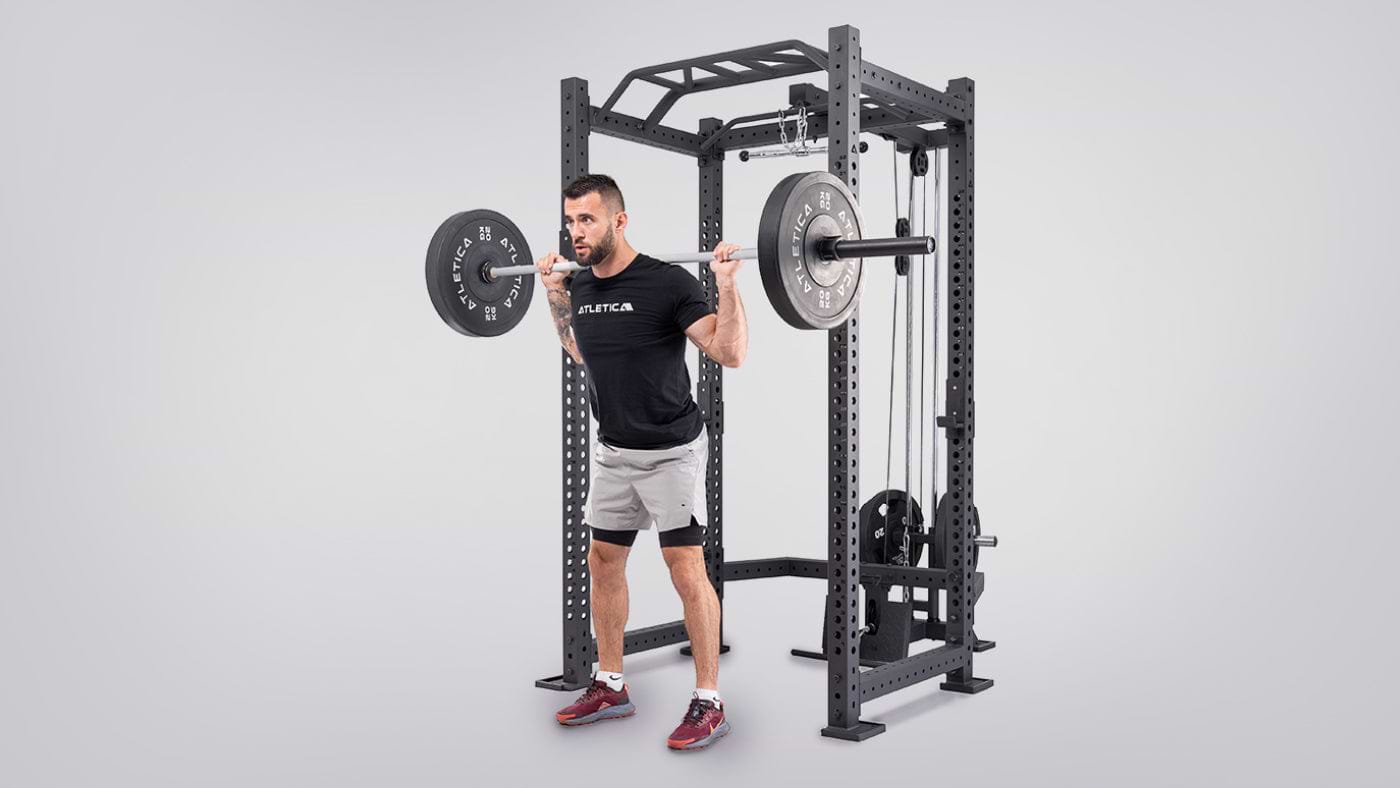 Back squat i R8 Blackhawk Power Rack