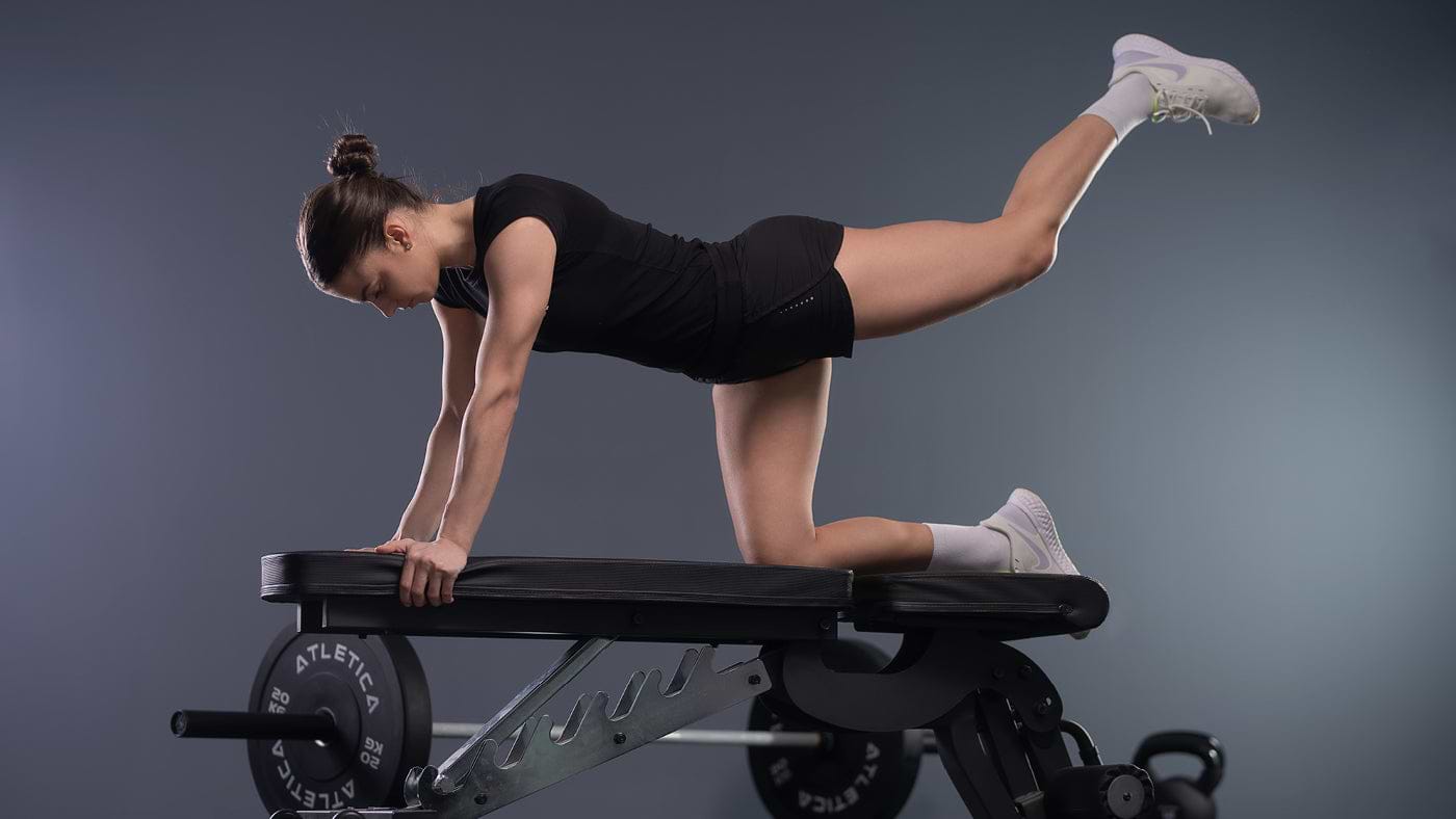 Fitness equipment for hotel rooms - weight bench lunges