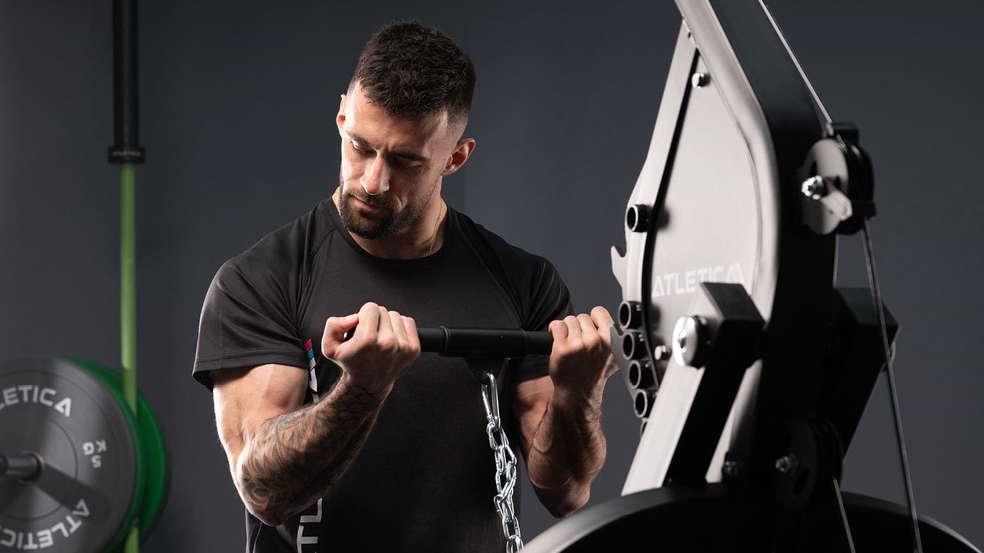 Arm training on the Triton Multigym from Atletica